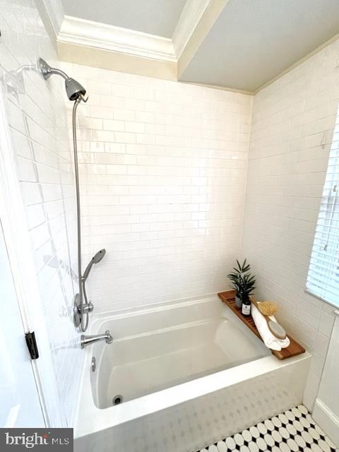 BEARINGS SOUTH - Residential Lease