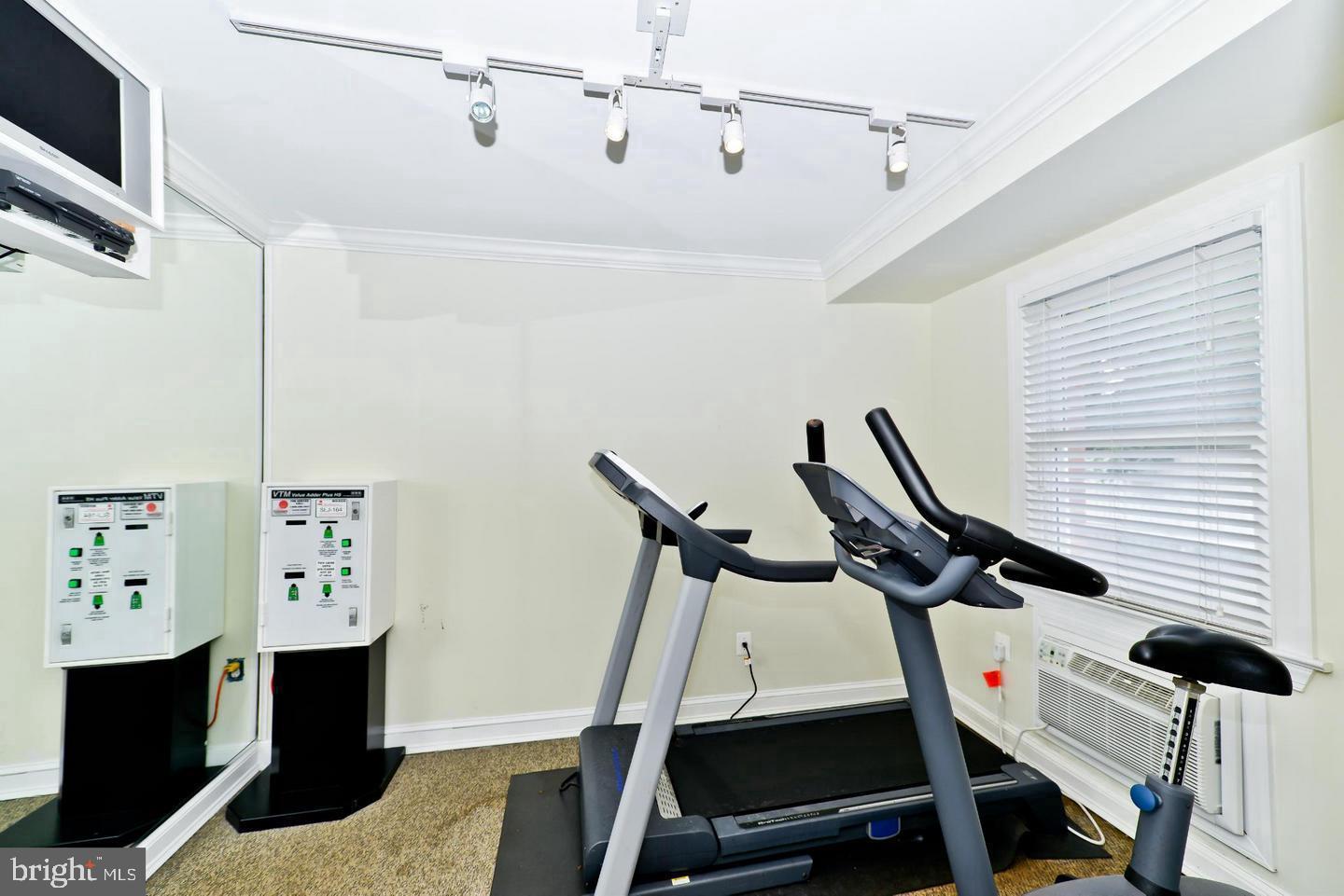 BEARINGS SOUTH - Residential Lease