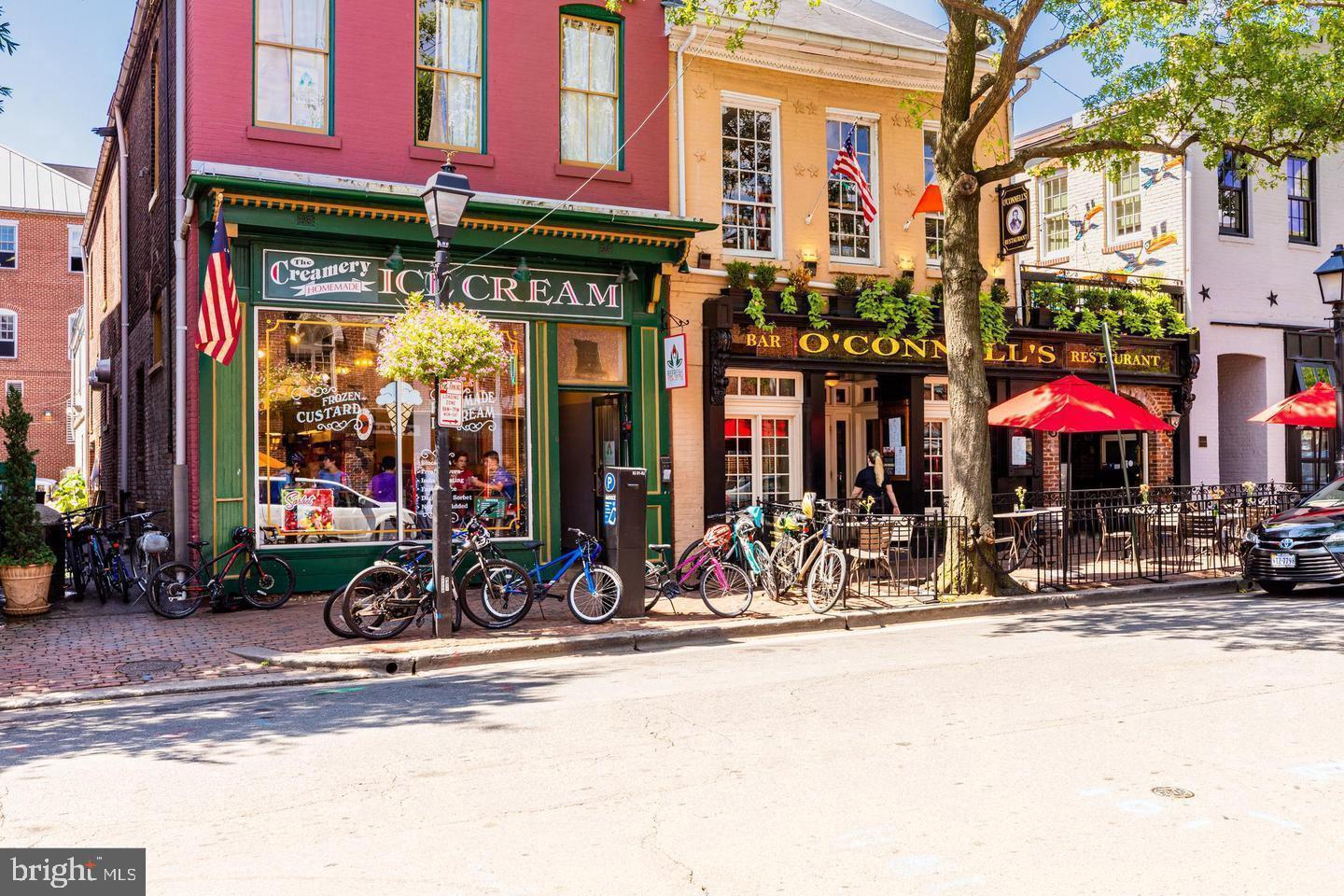 BEARINGS SOUTH - Residential Lease