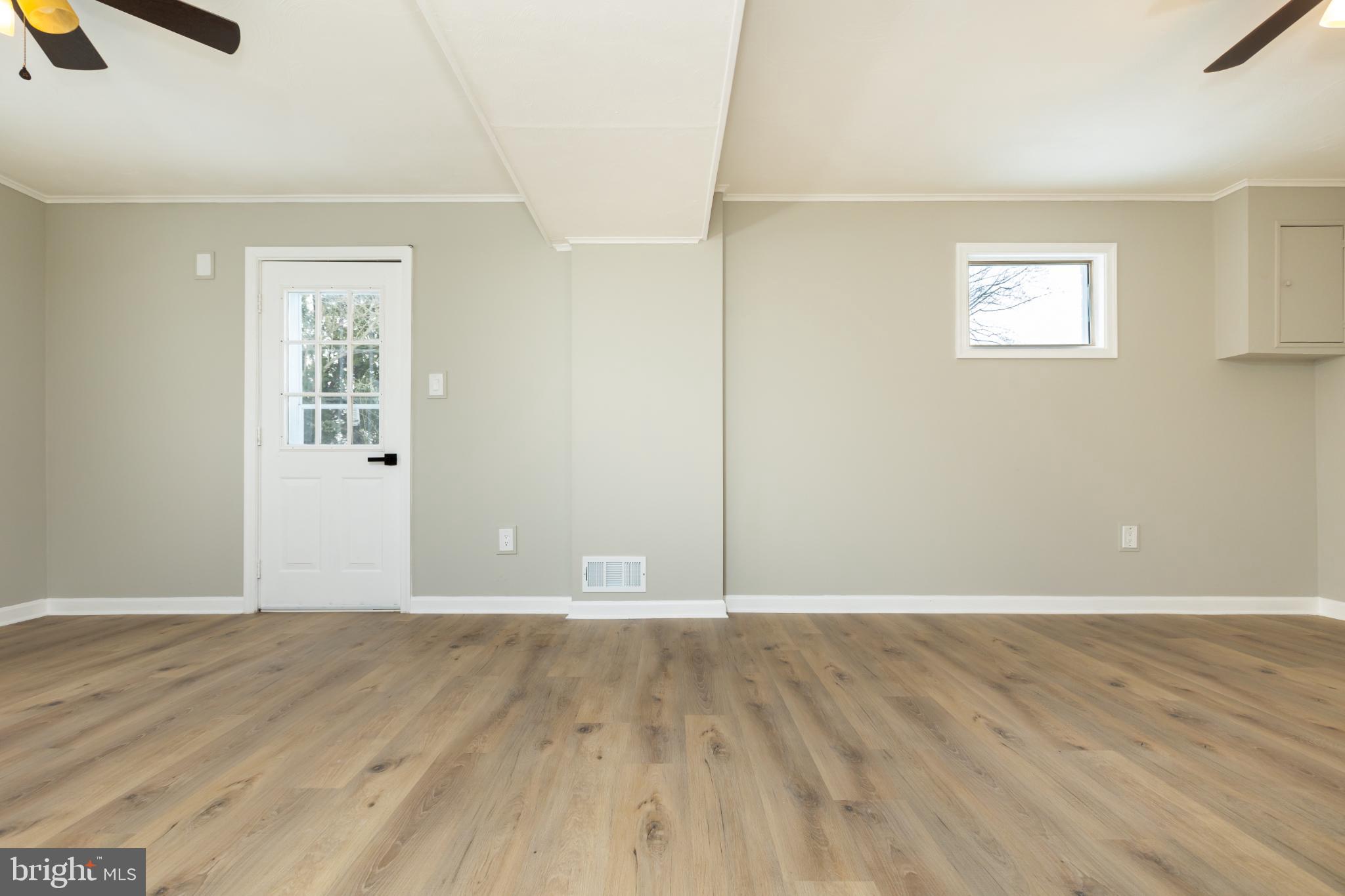 ASPEN HILL - Residential