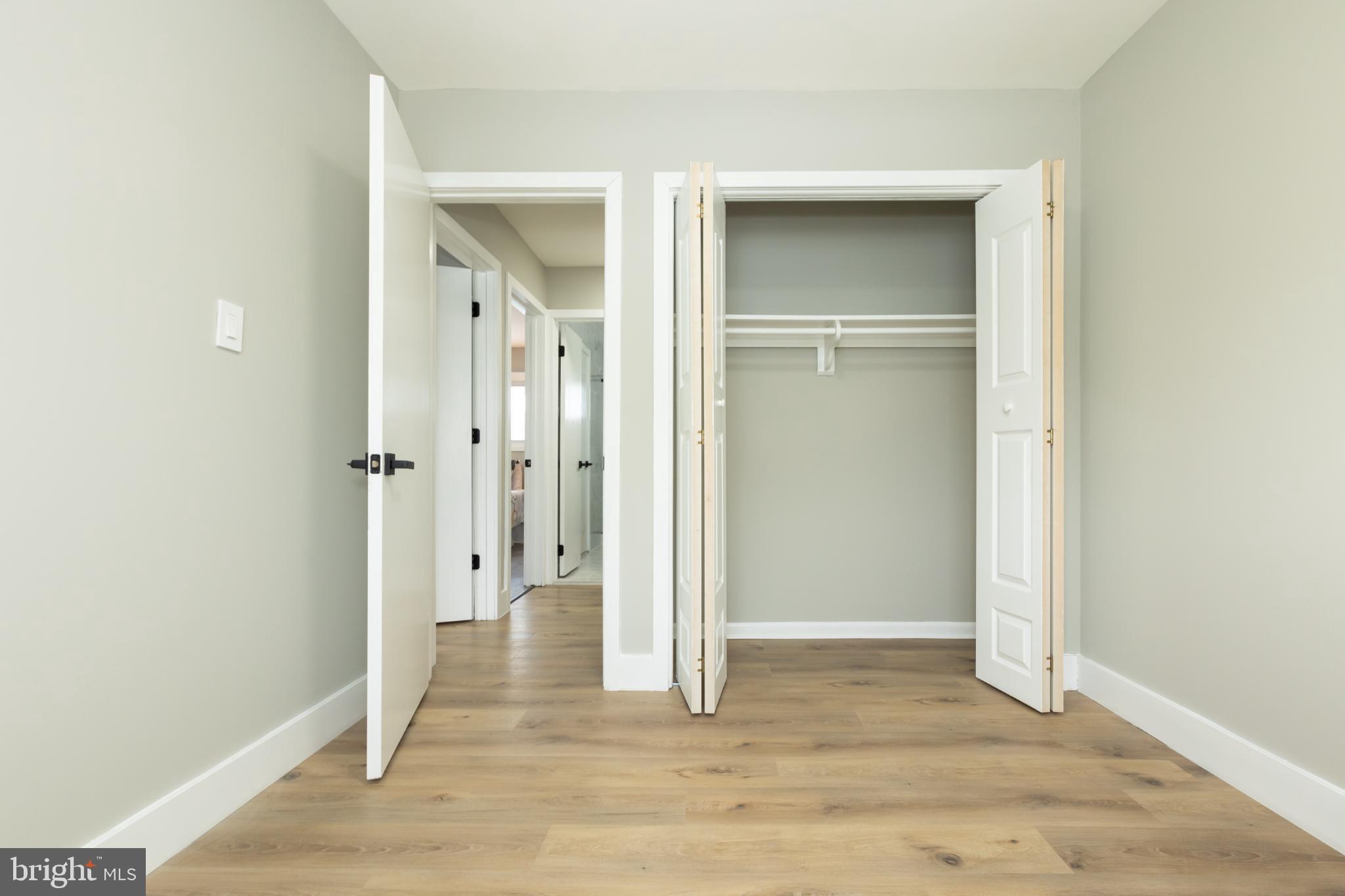 ASPEN HILL - Residential