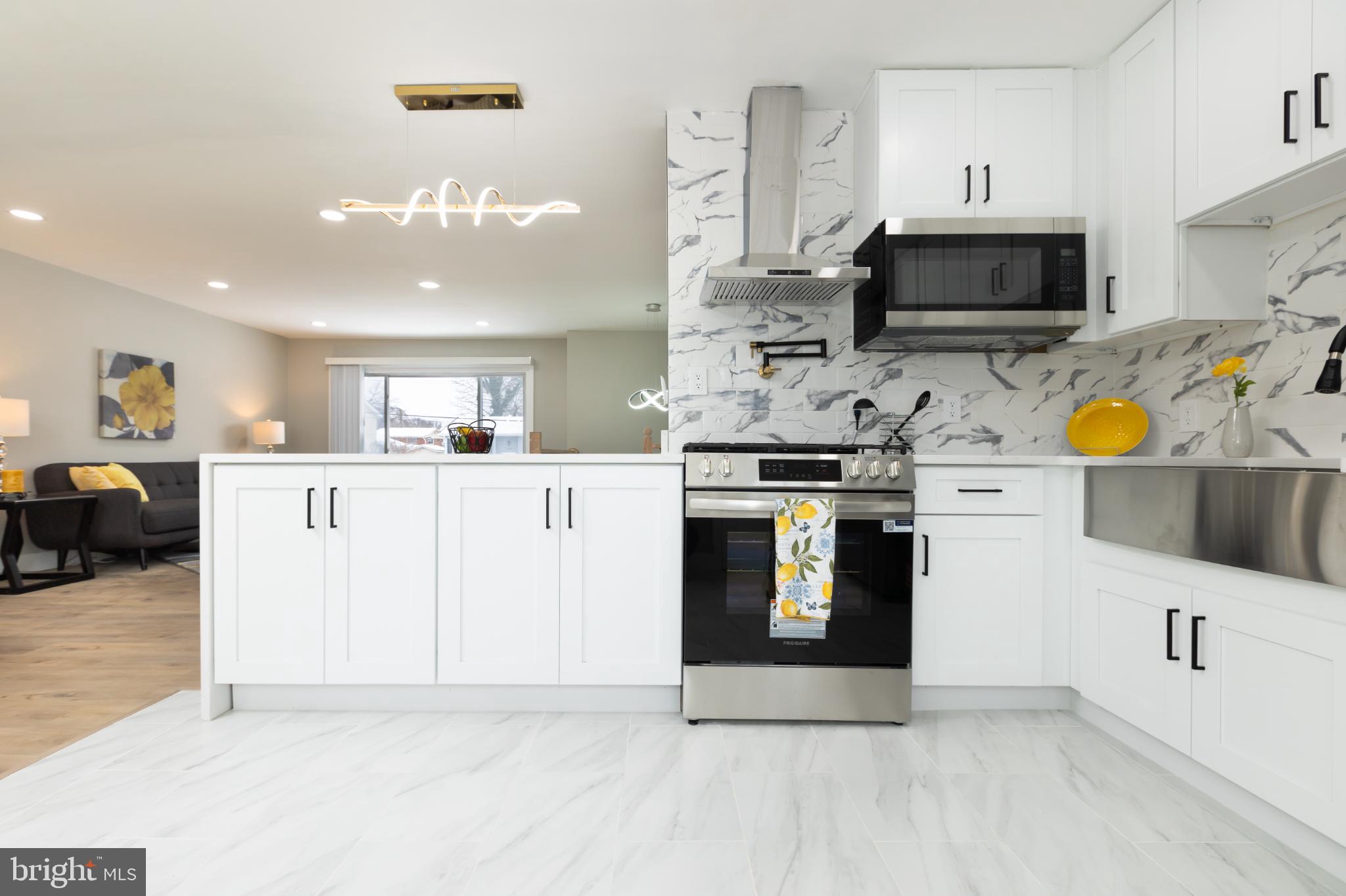 ASPEN HILL - Residential