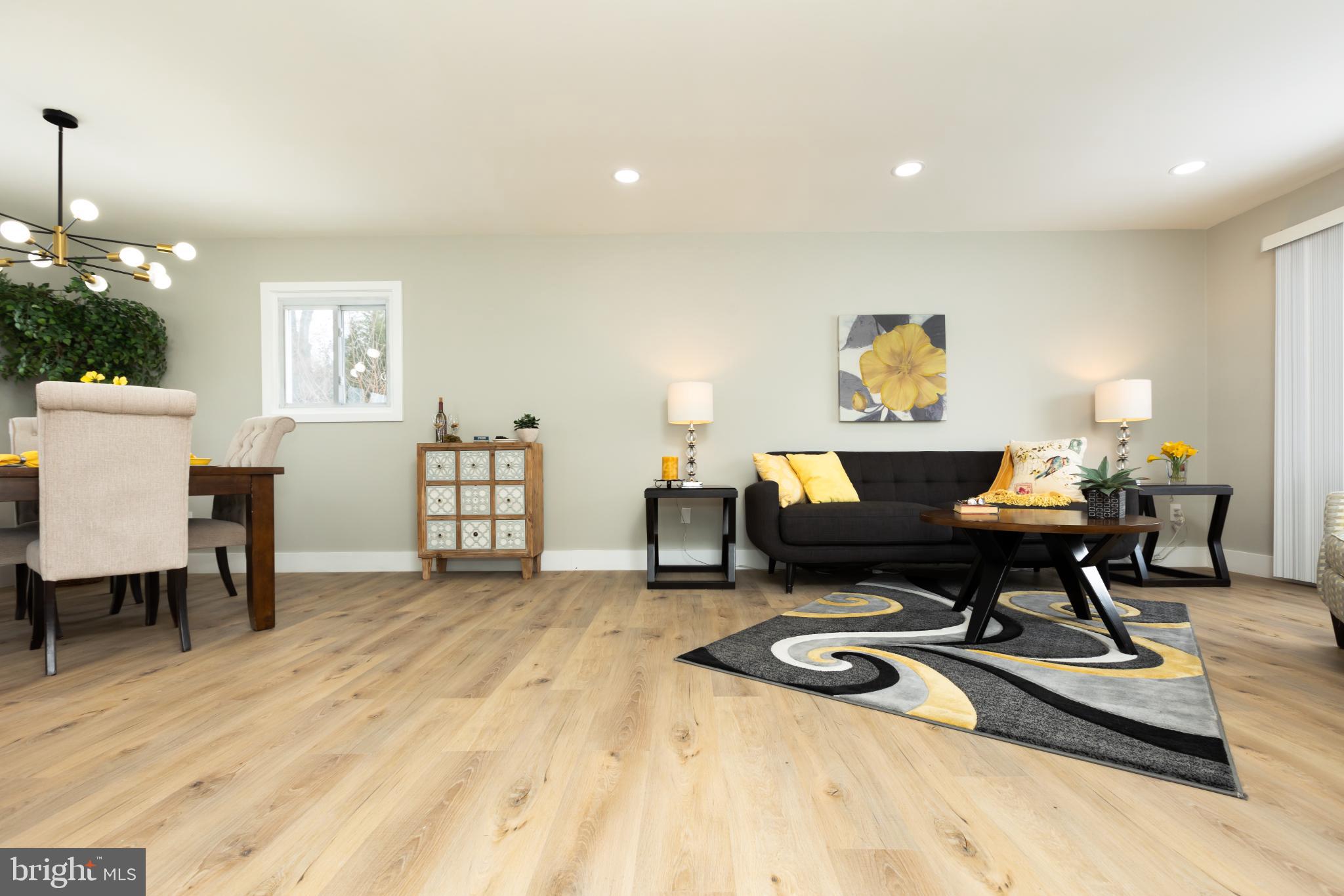 ASPEN HILL - Residential