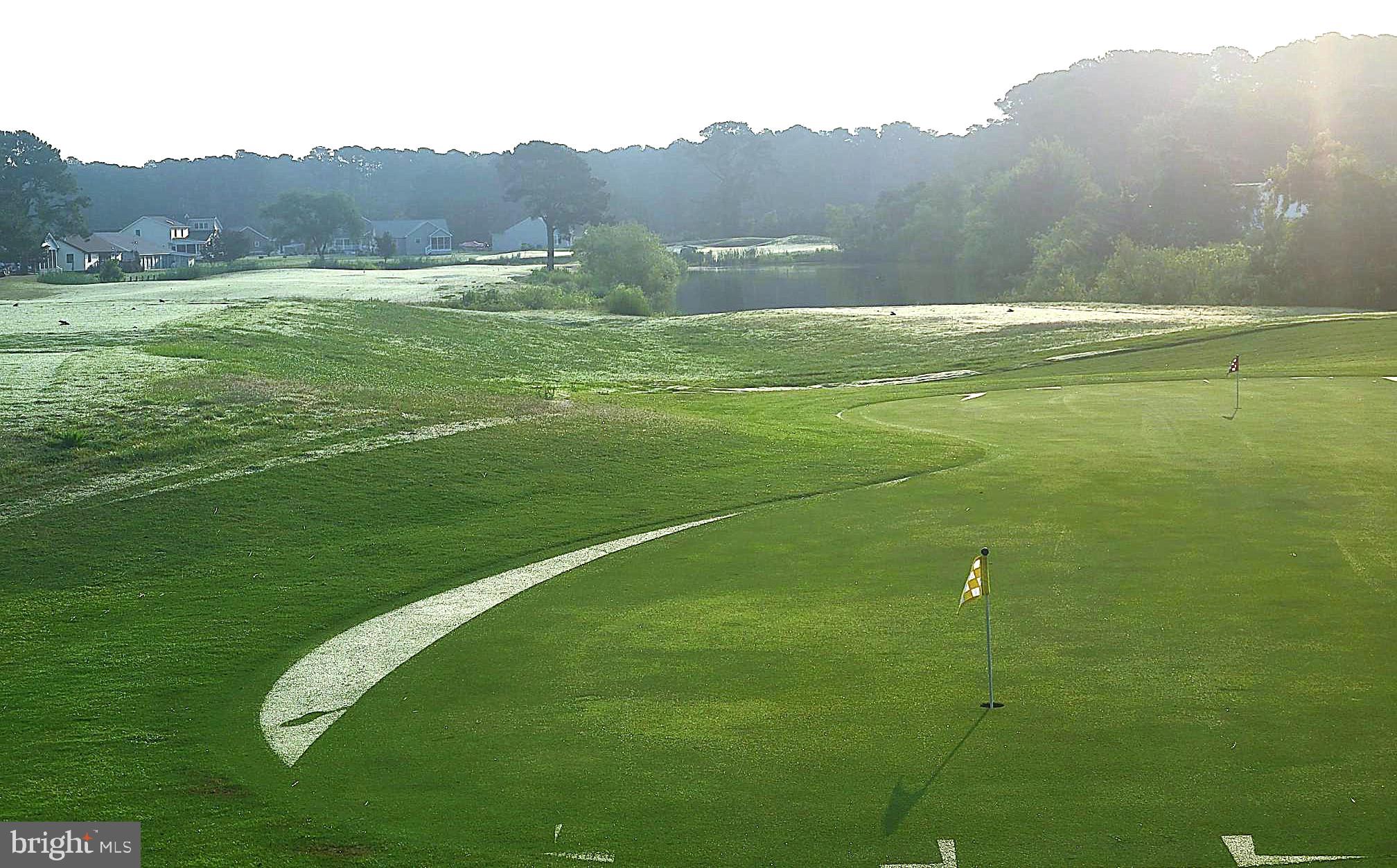 CAPTAIN'S COVE - Residential