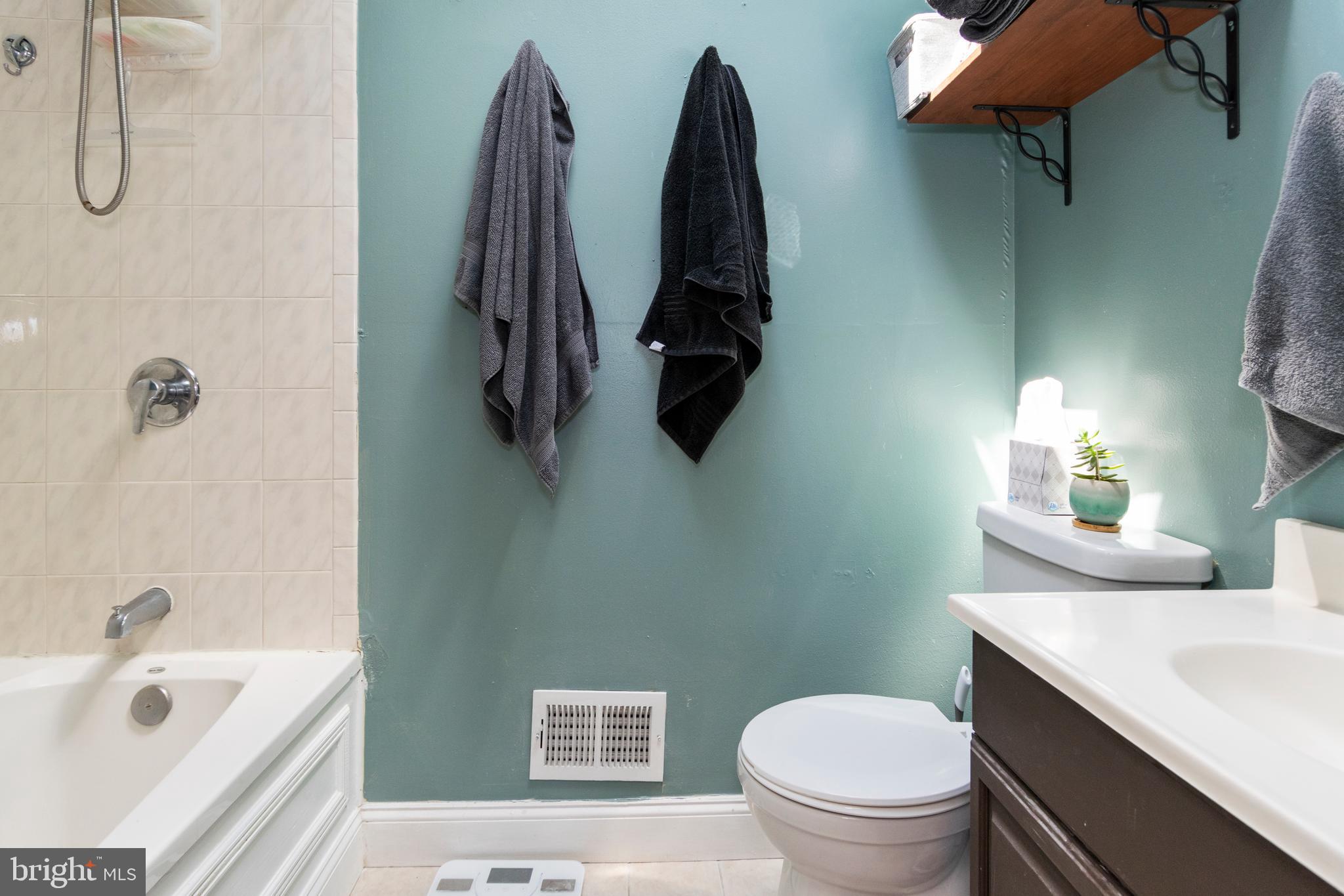 BUTCHER'S HILL - Residential