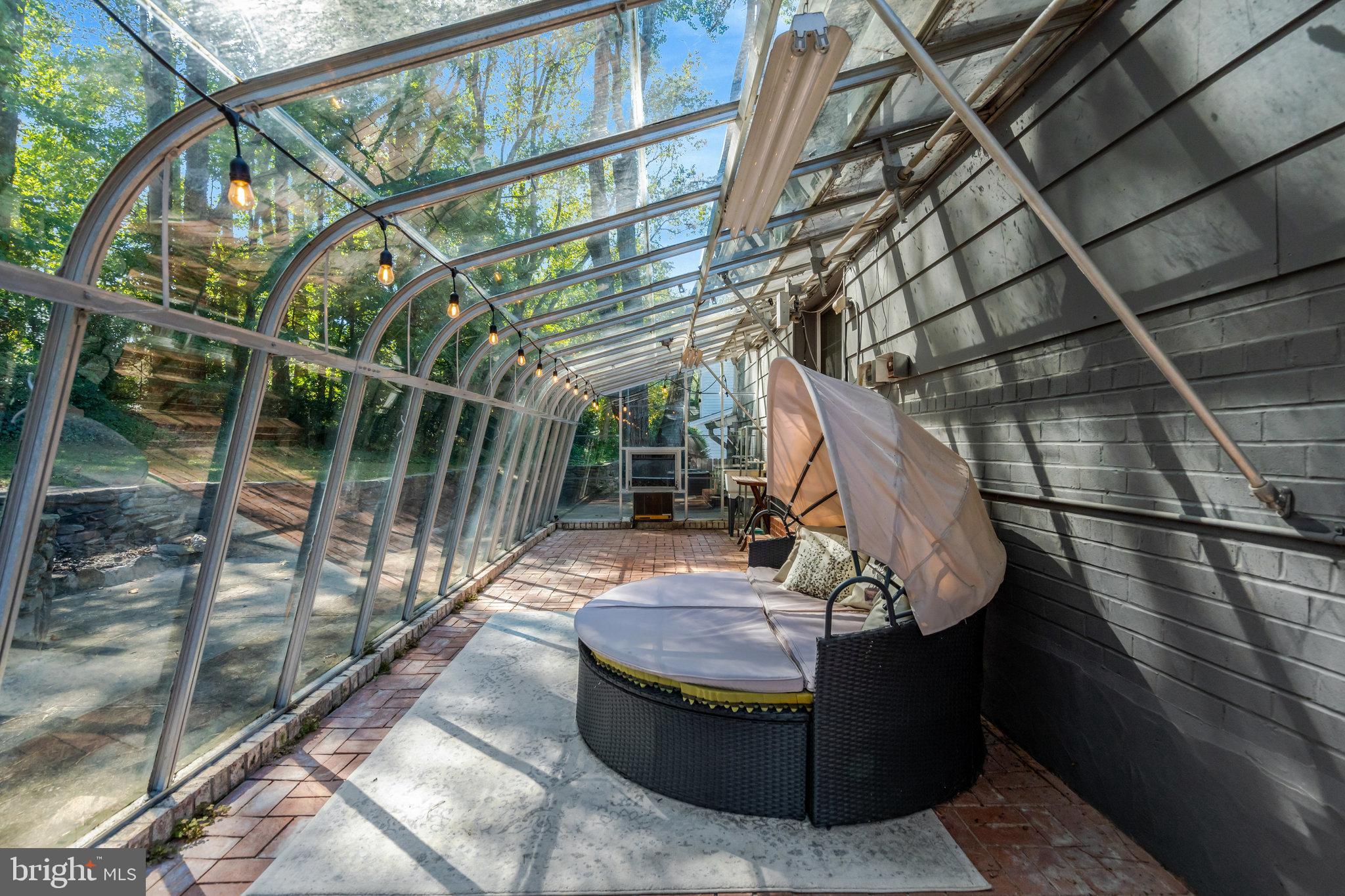 ORANGE HUNT ESTATES - Residential Lease