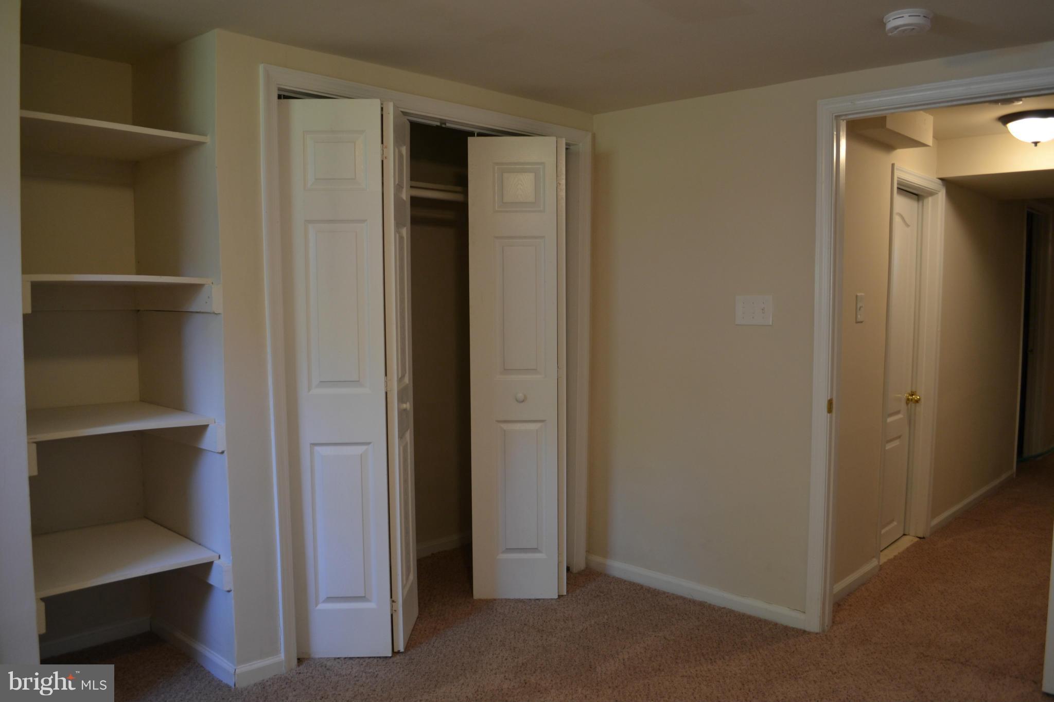 OAKRIDGE / COUNTRY RIDGE - Residential