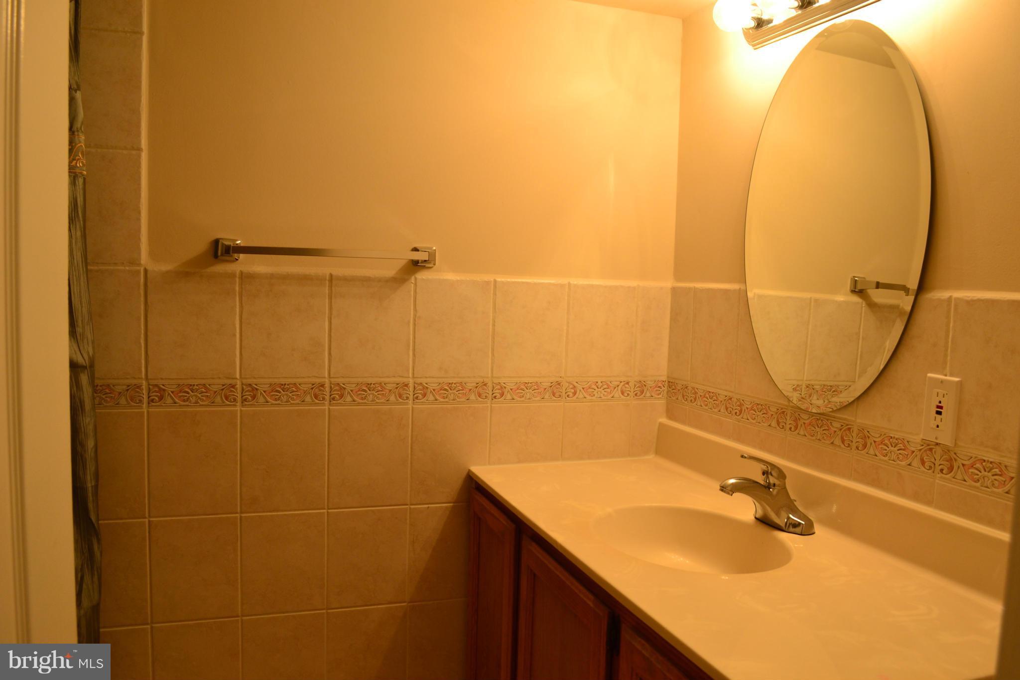 OAKRIDGE / COUNTRY RIDGE - Residential