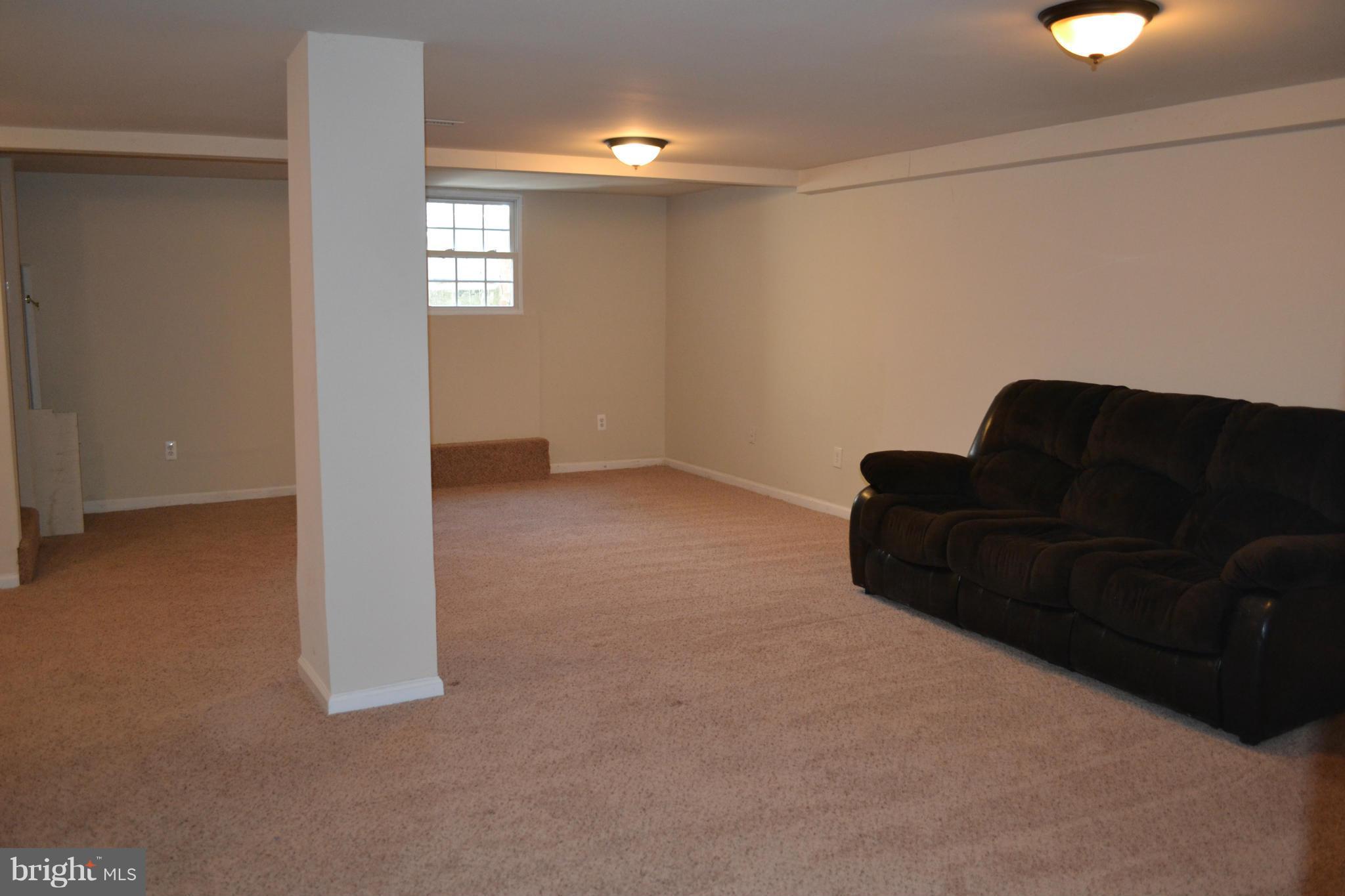 OAKRIDGE / COUNTRY RIDGE - Residential