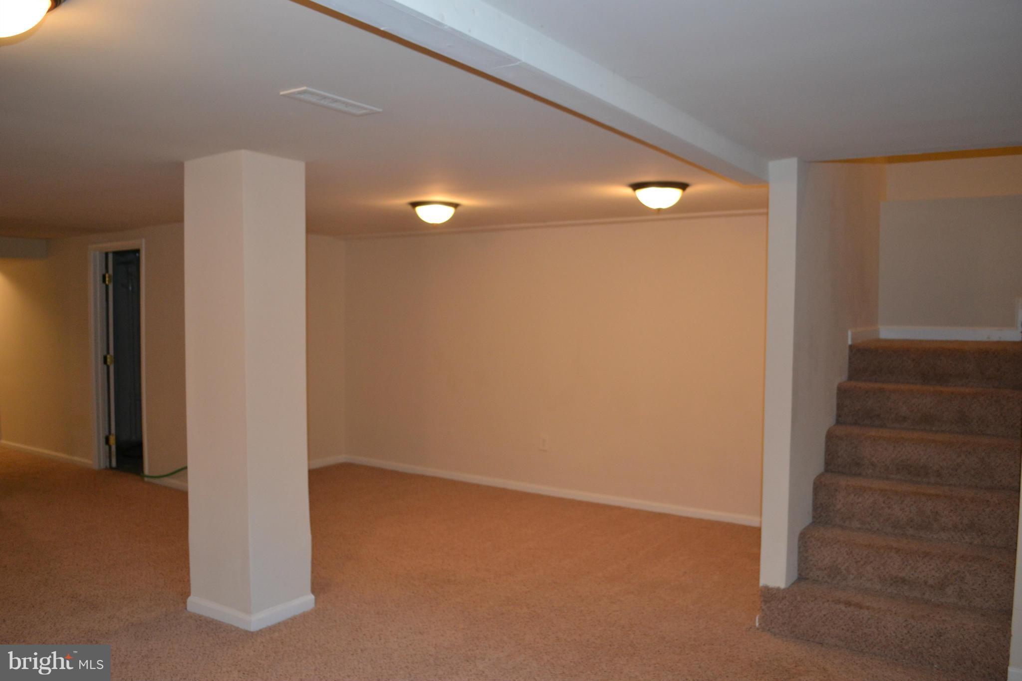 OAKRIDGE / COUNTRY RIDGE - Residential