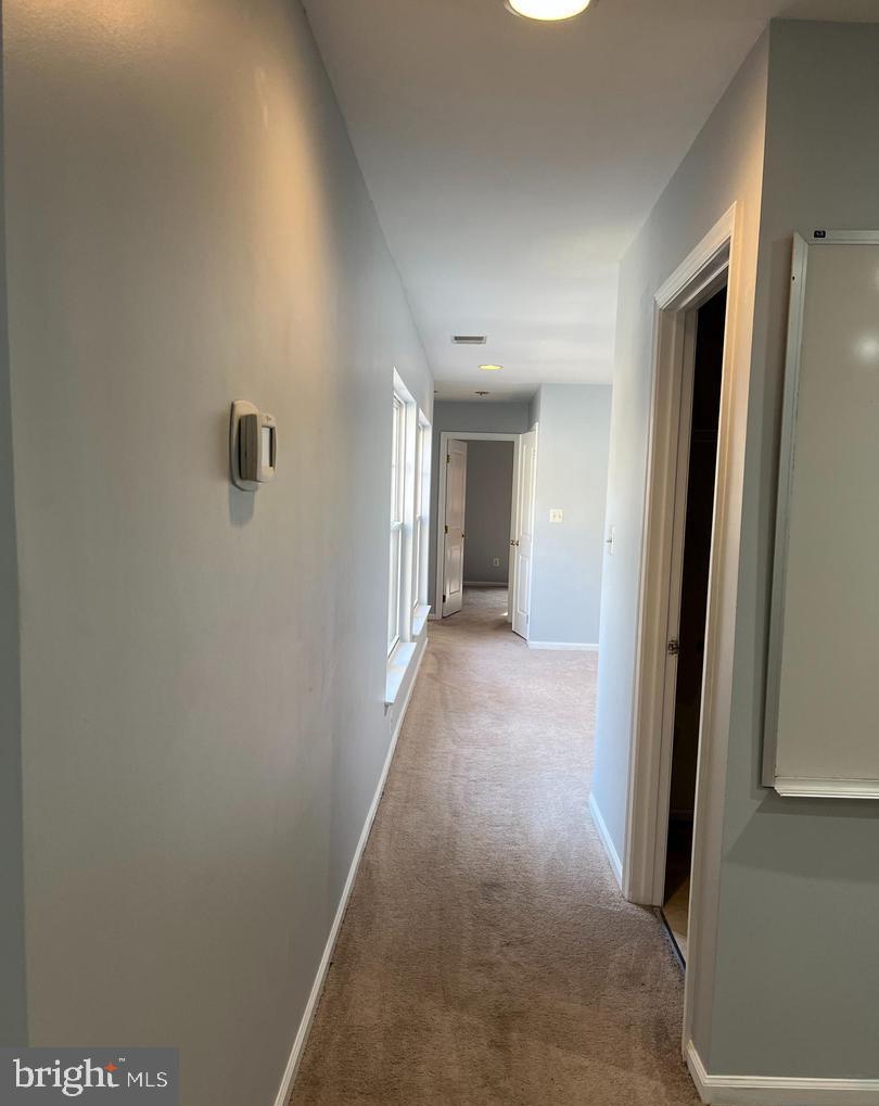 LORTON TOWN CNTR LANDBAY - Residential