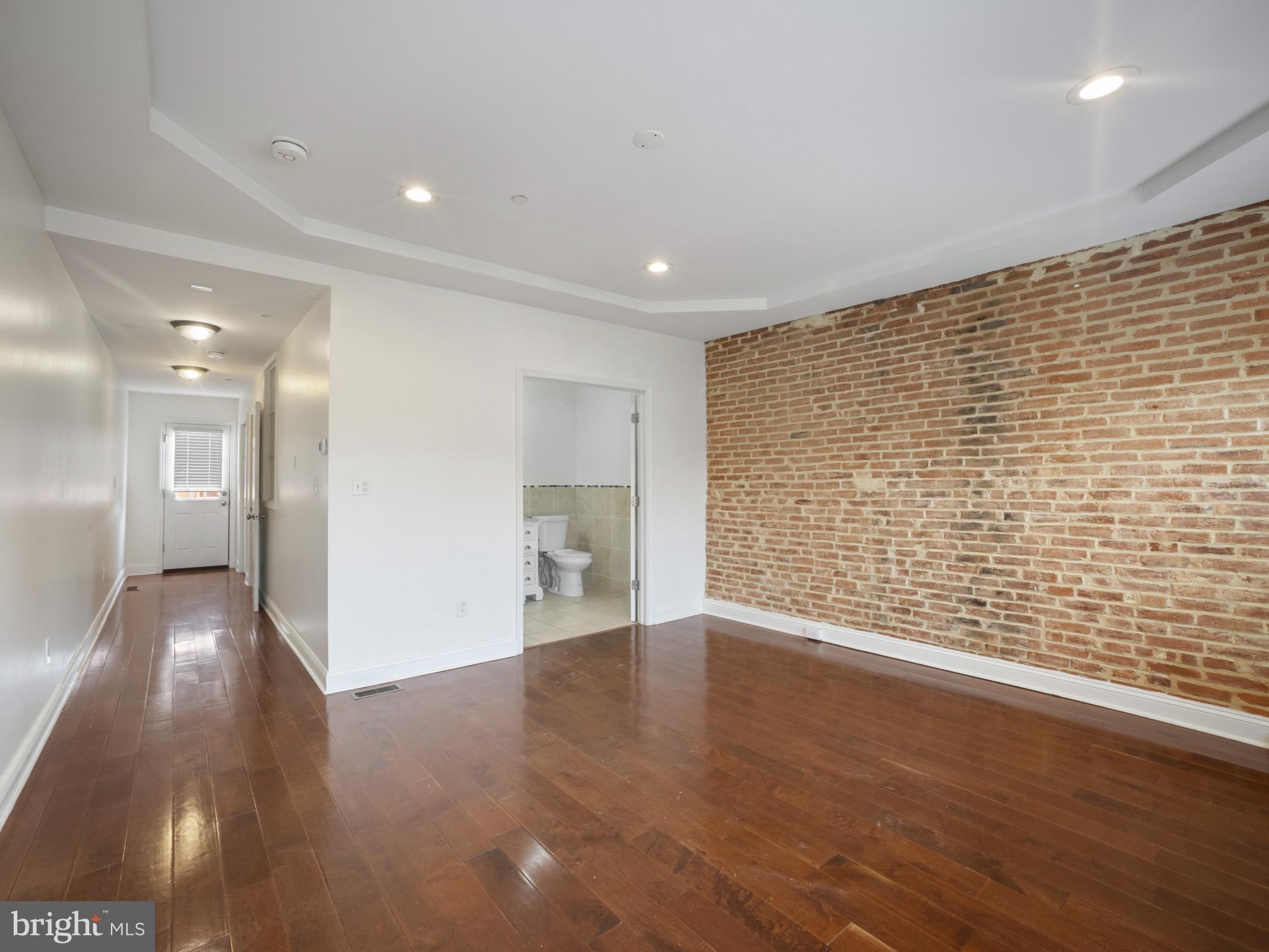 EAGER PARK TOWNHOMES - Residential