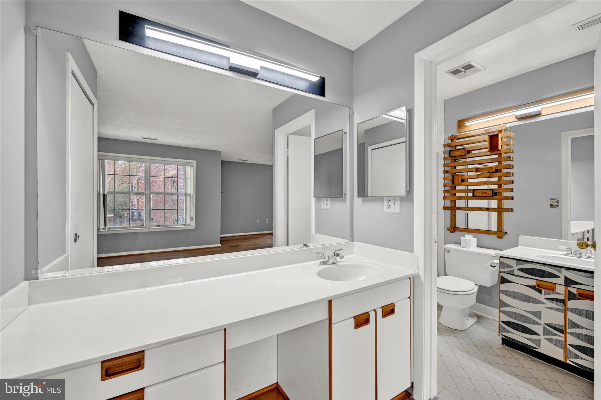 THE FALLS GARDEN - Residential