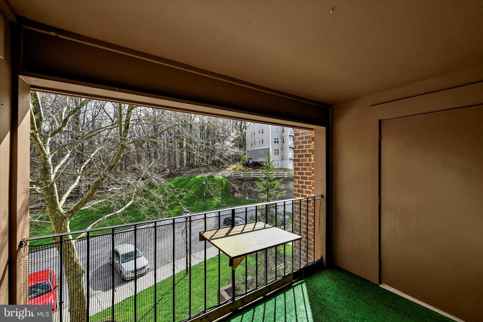 THE FALLS GARDEN - Residential