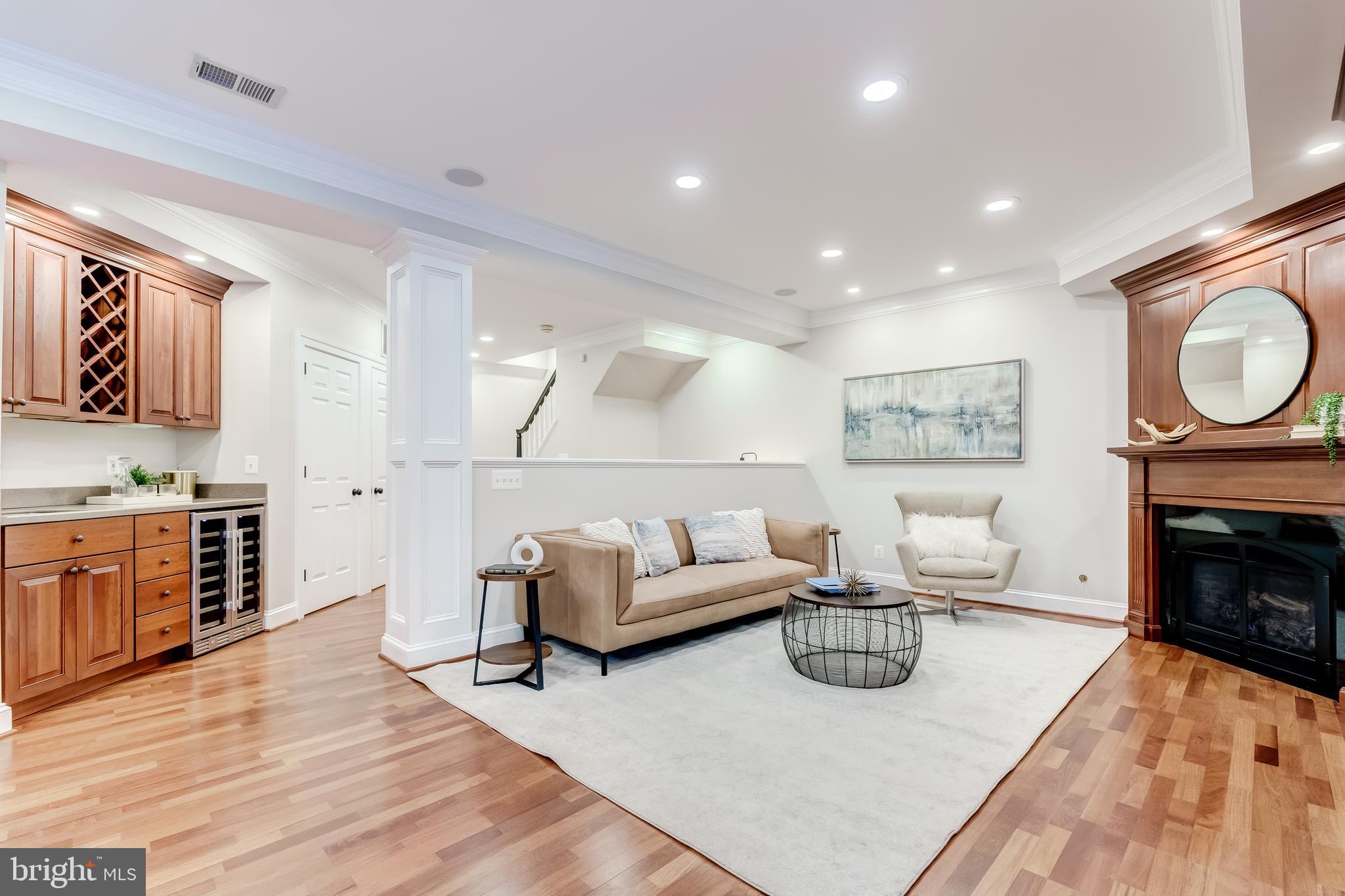 KEYS CROSSING - Residential