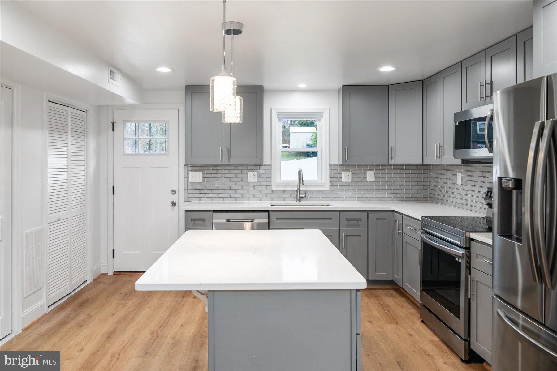 PALMER PARK - Residential