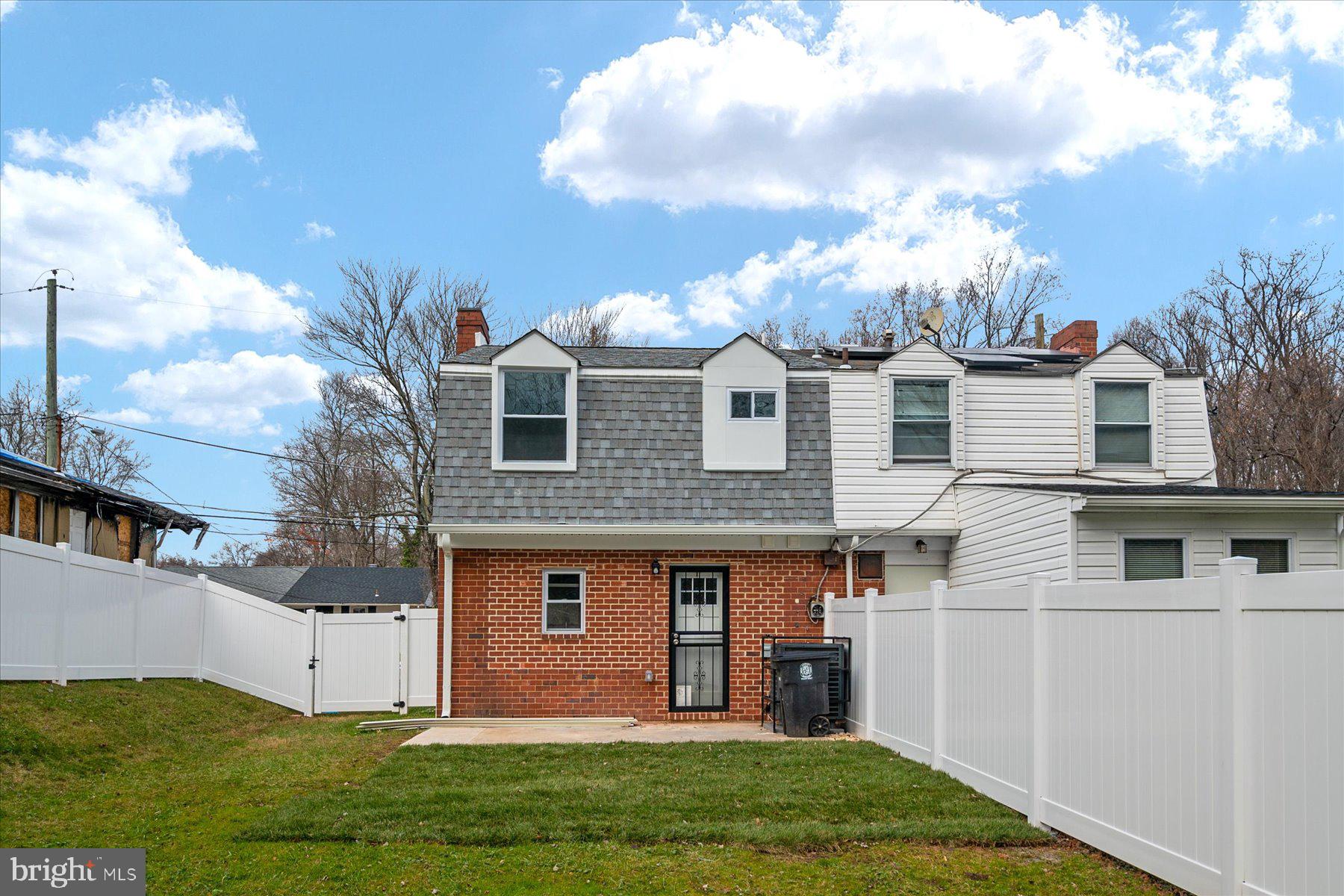 PALMER PARK - Residential