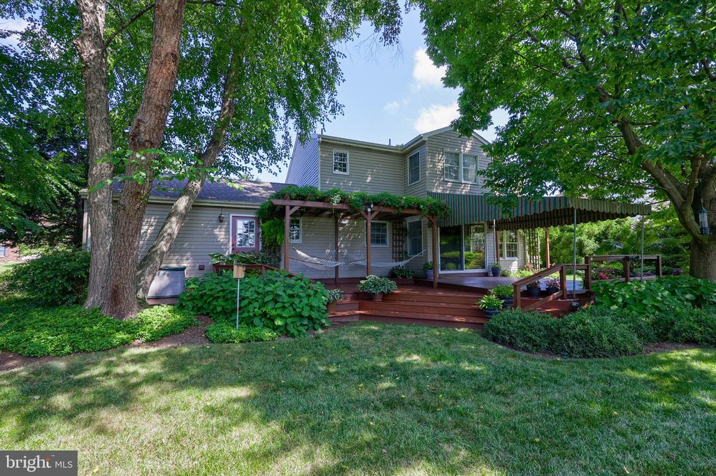 Photo of 3416 Overview Drive, YORK, PA 17406 (MLS # PAYK2089852)