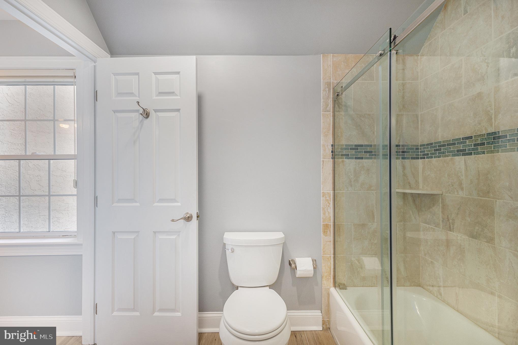 WHITE CLAY GLEN - Residential