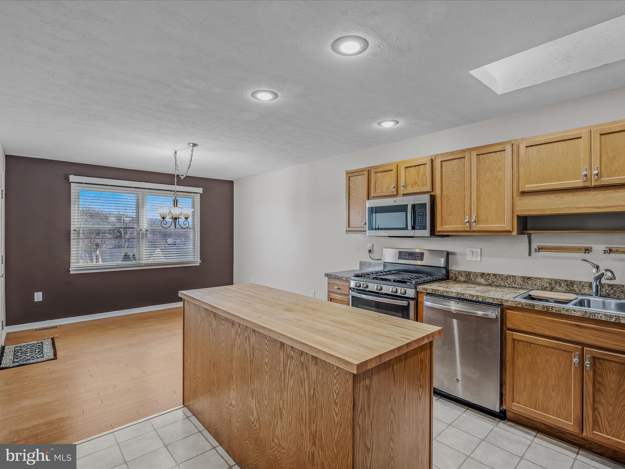 MORGAN TERRACE - Residential