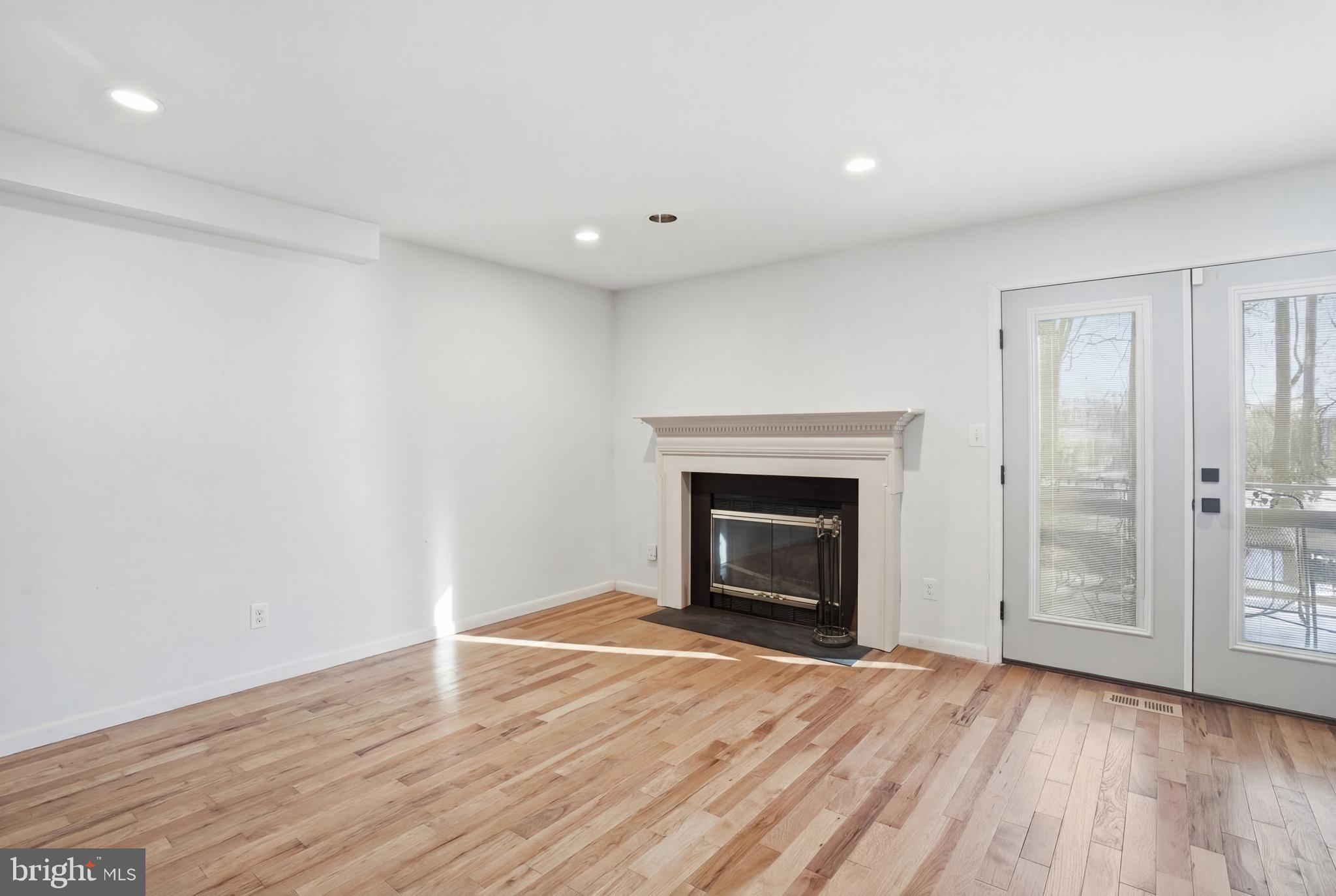 MAYS CHAPEL - Residential