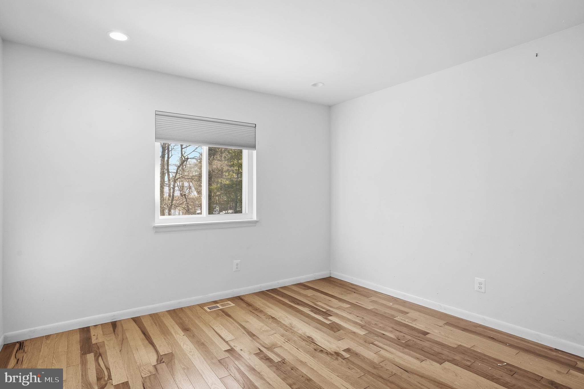 MAYS CHAPEL - Residential