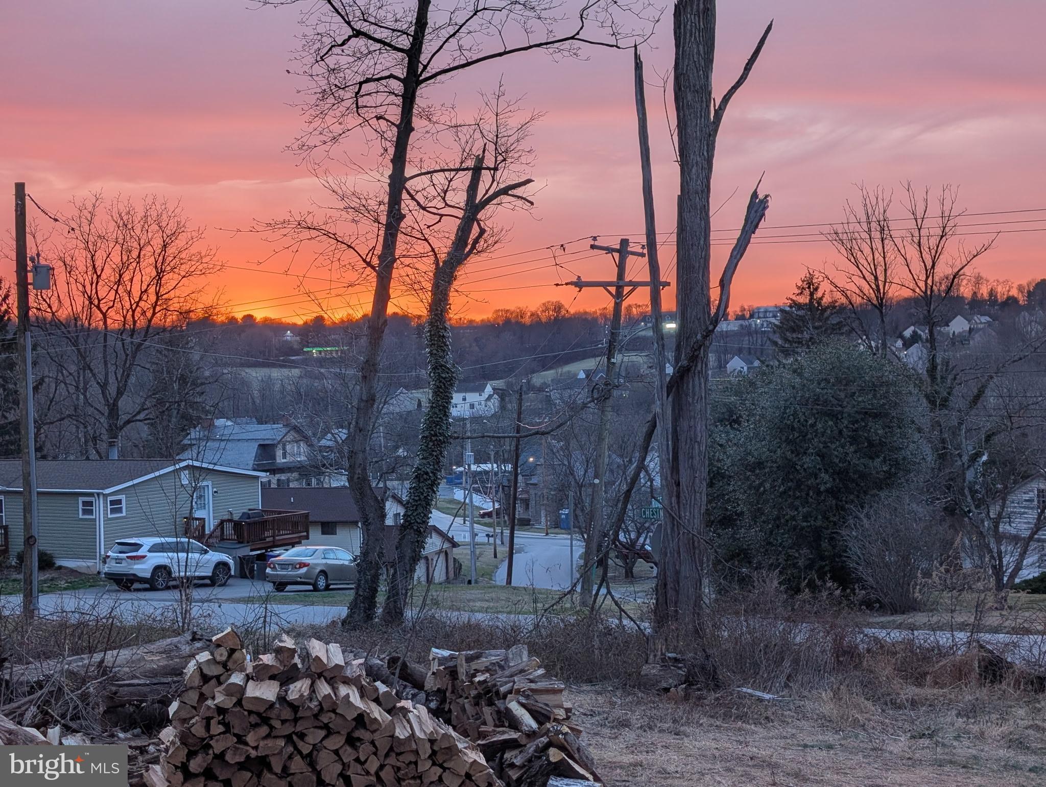 CHESTNUT STREET - Land