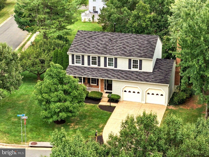 Photo 1 of 54 — 300 HELEN COURT, STERLING, VA 20164