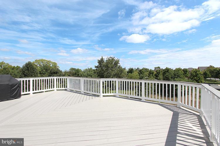 LANSDOWNE ON THE POTOMAC - Residential Lease