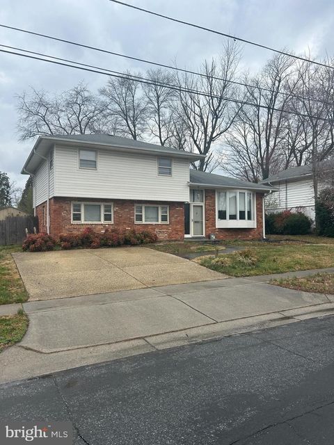 Photo of 8728 Ewing Drive, Bethesda, MD 20817 (MLS # MDMC2122050)