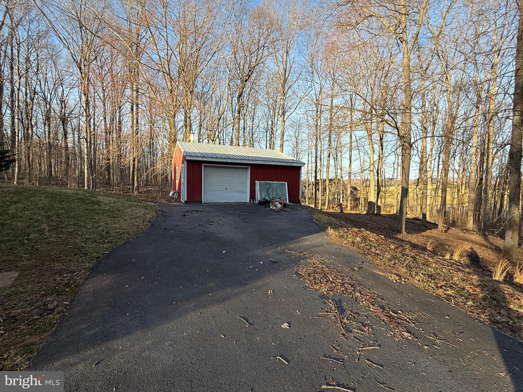 CRESTVIEW - Residential Lease