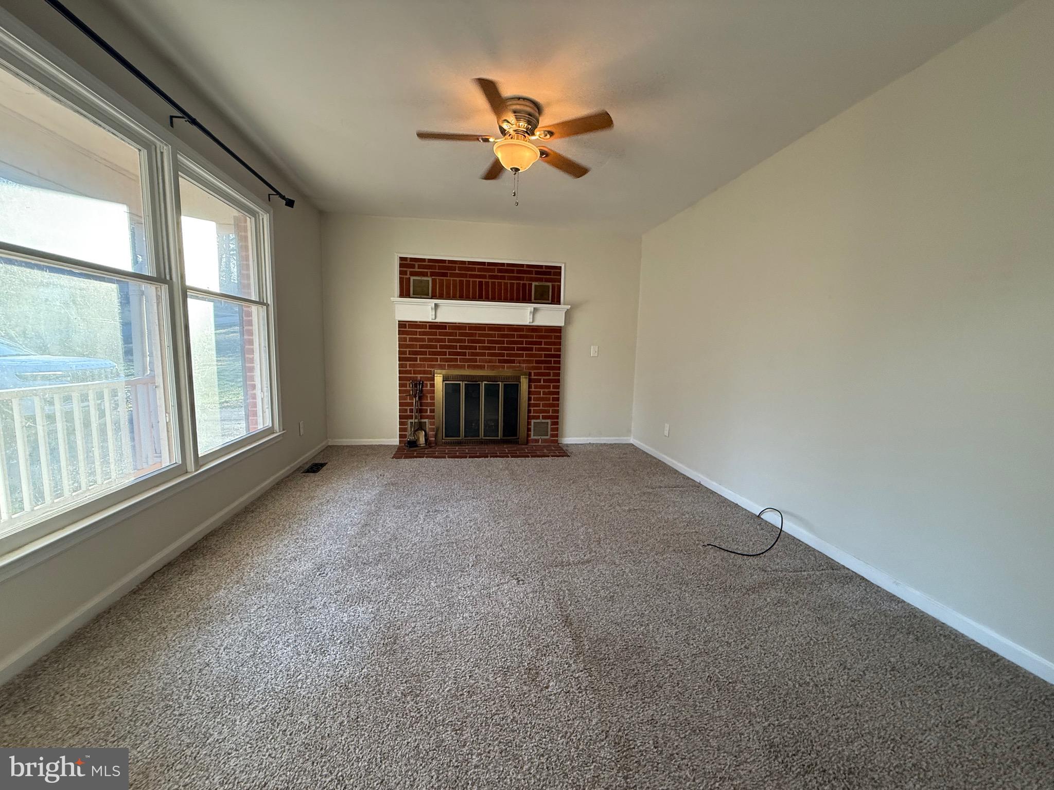 CRESTVIEW - Residential Lease