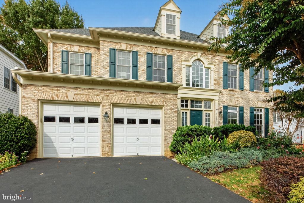 Photo of 10702 Simpson Mews Lane, FAIRFAX, VA 22030 (MLS # VAFC2007216)