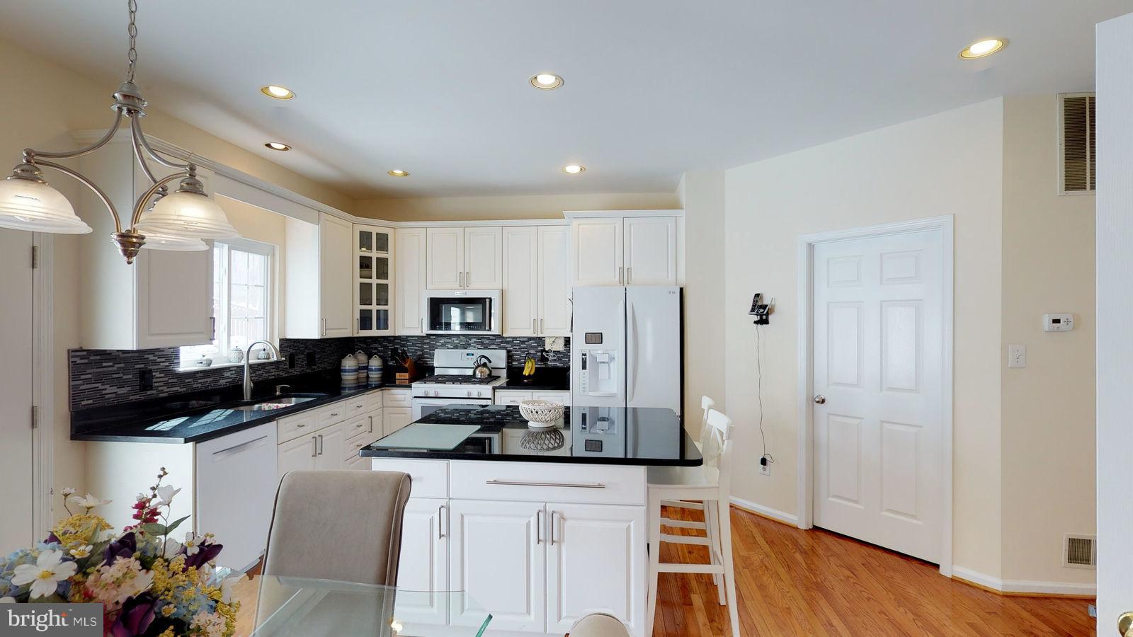 CONFEDERATE RIDGE - Residential