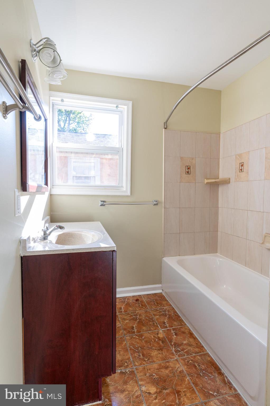 GR CAPITOL HEIGHTS - Residential