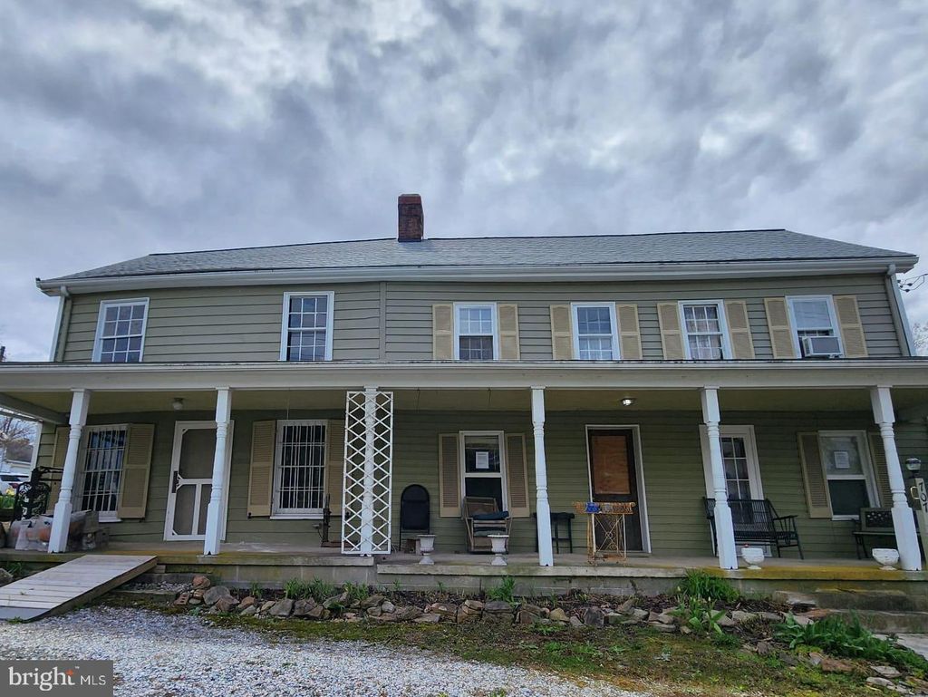 Photo of 707 Old Liberty Road, SYKESVILLE, MD 21784 (MLS # MDCR2030886)