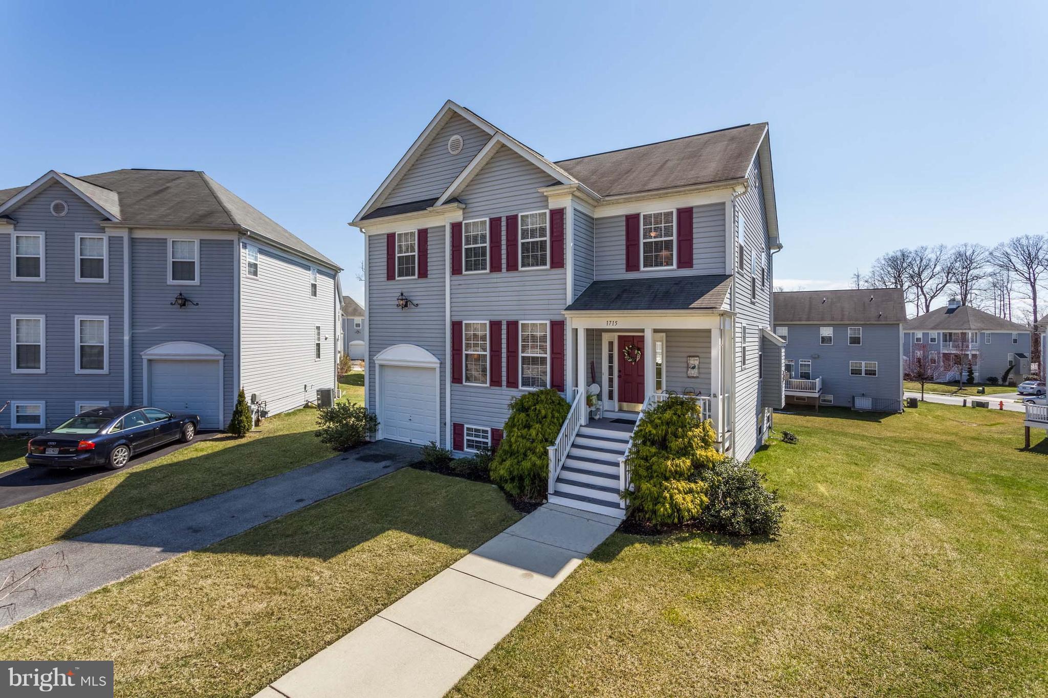 HOPEWELL POINTE - Residential