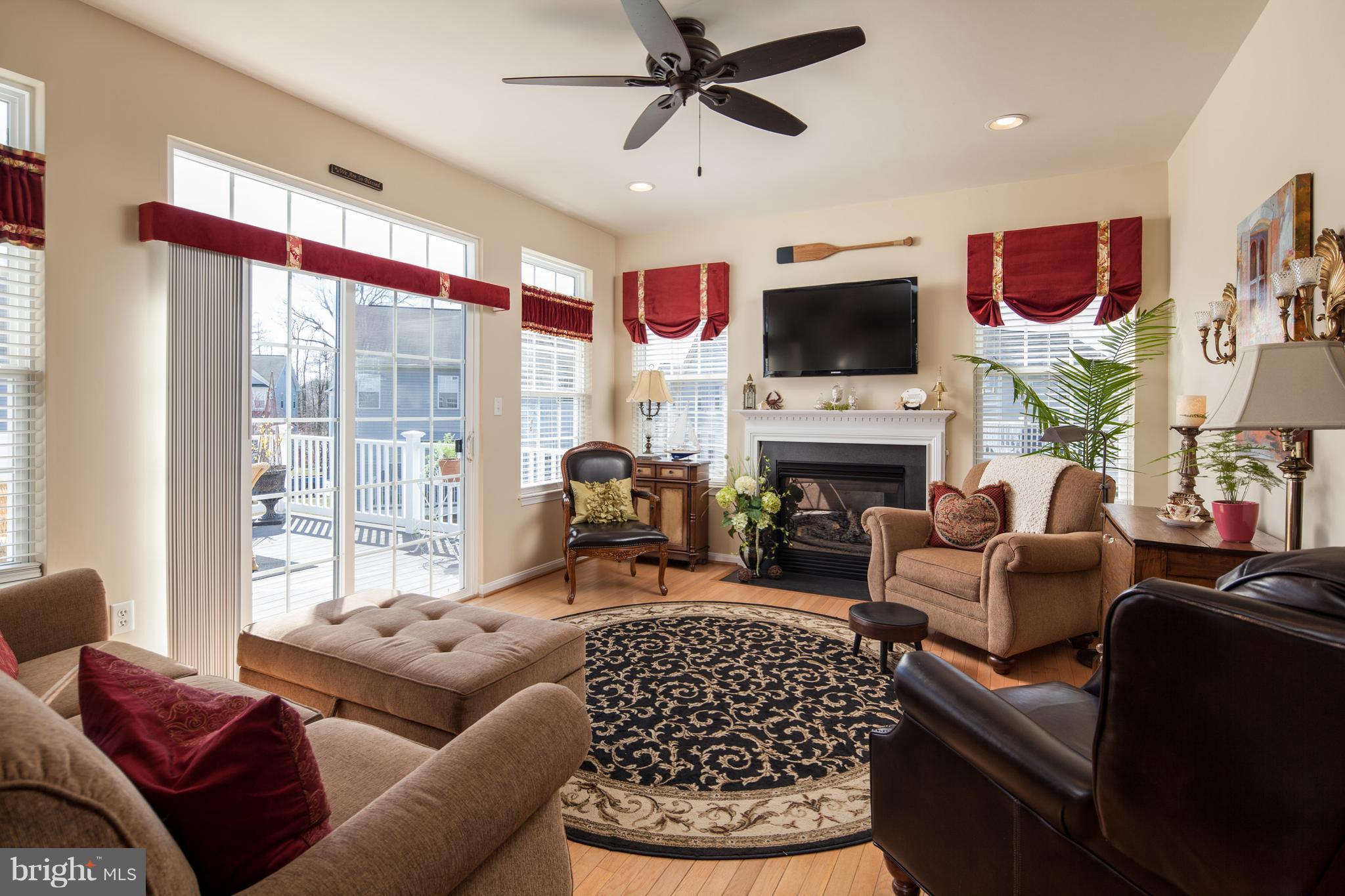 HOPEWELL POINTE - Residential