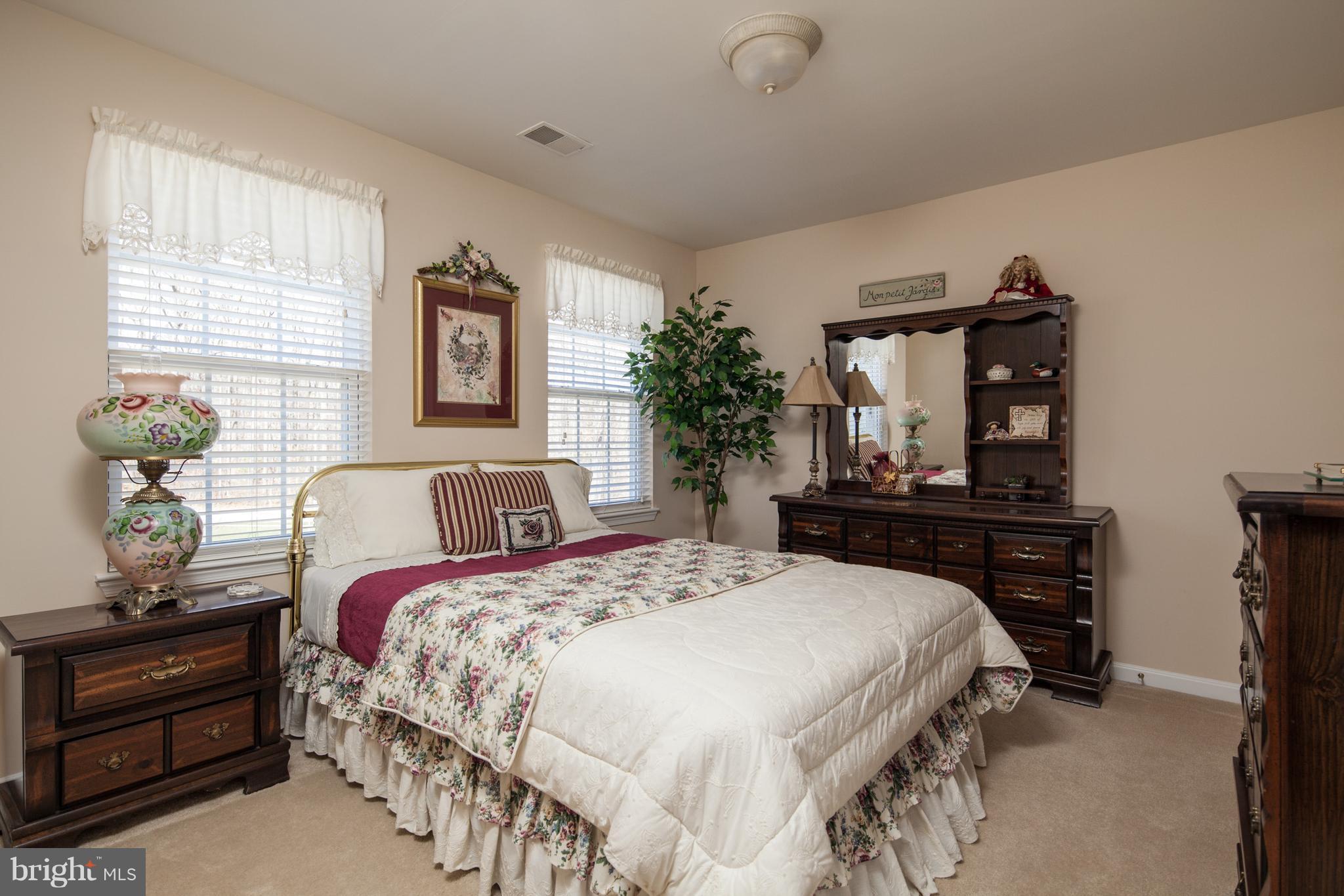 HOPEWELL POINTE - Residential