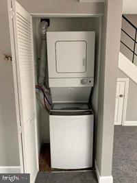 IVERSON VILLAGE CONDO - Residential Lease