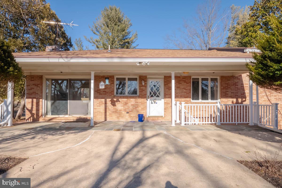 CARROLL MANOR - Residential