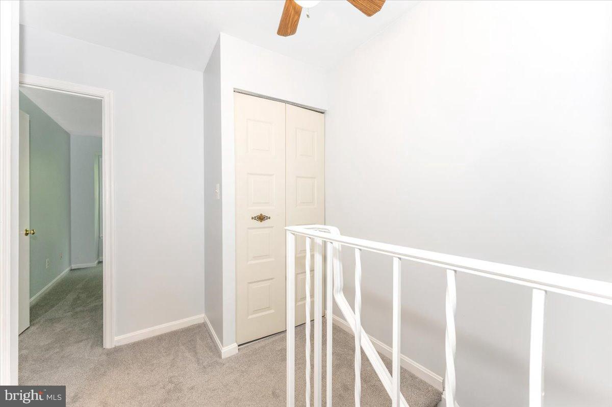 SHADOW OAK - Residential