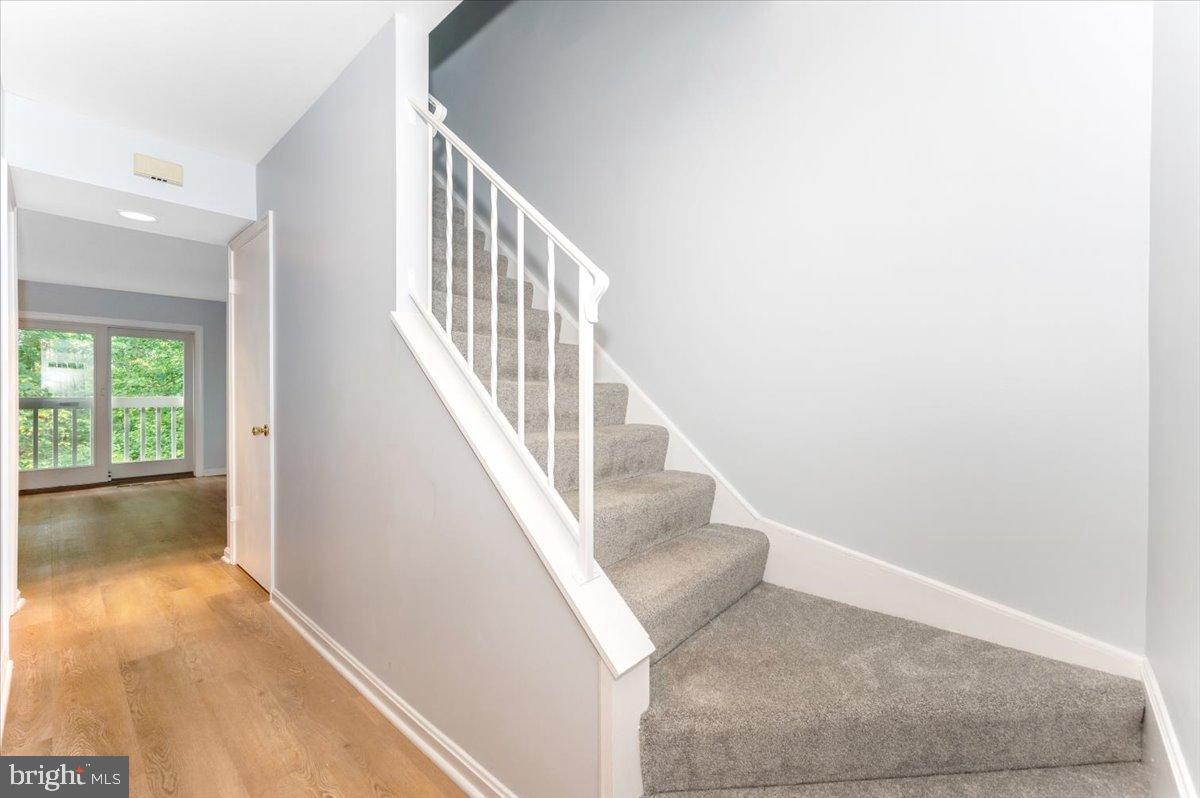 SHADOW OAK - Residential