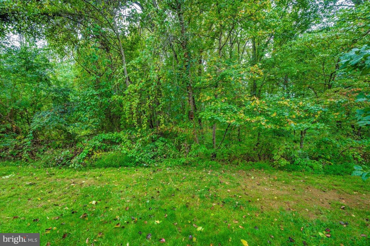 SHADOW OAK - Residential