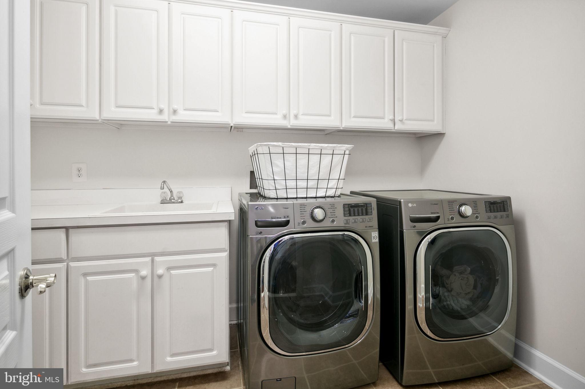 RED CEDAR - Residential