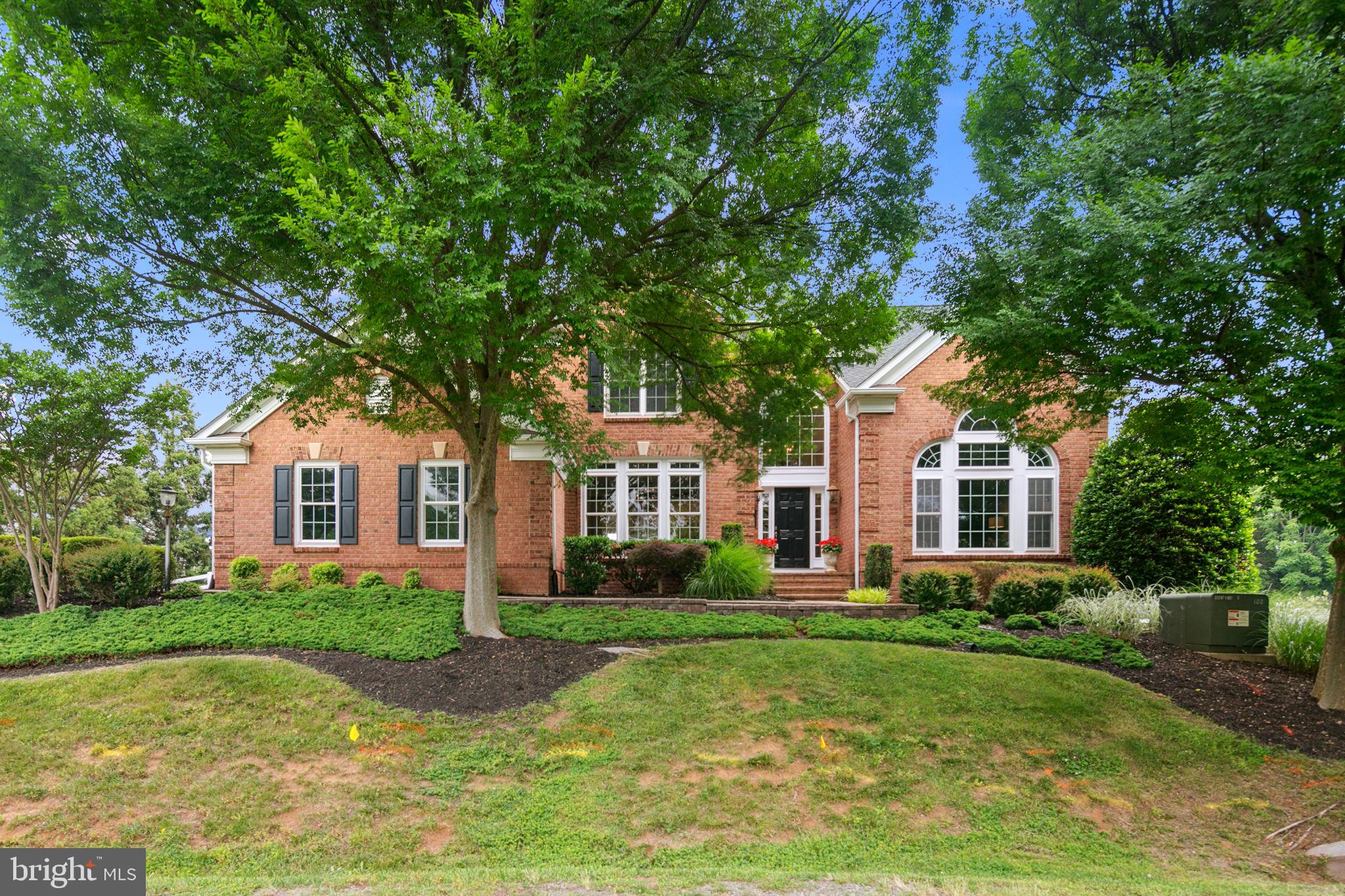 RED CEDAR - Residential