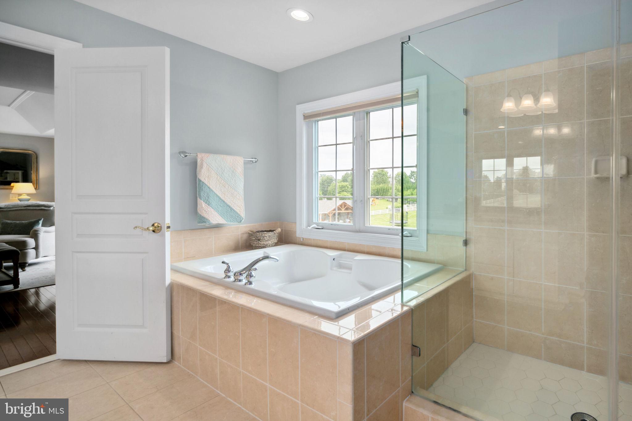 RED CEDAR - Residential