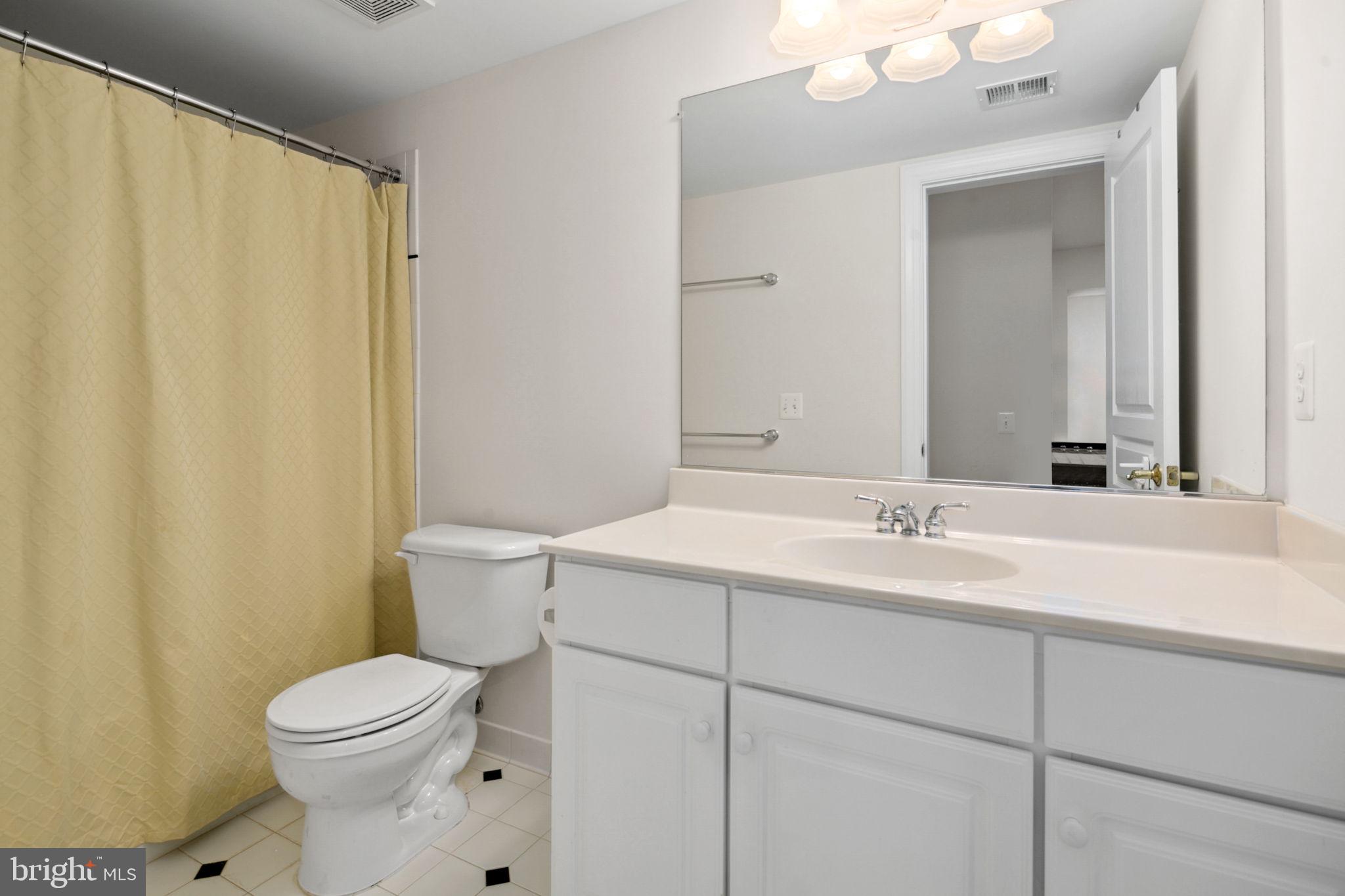 RED CEDAR - Residential