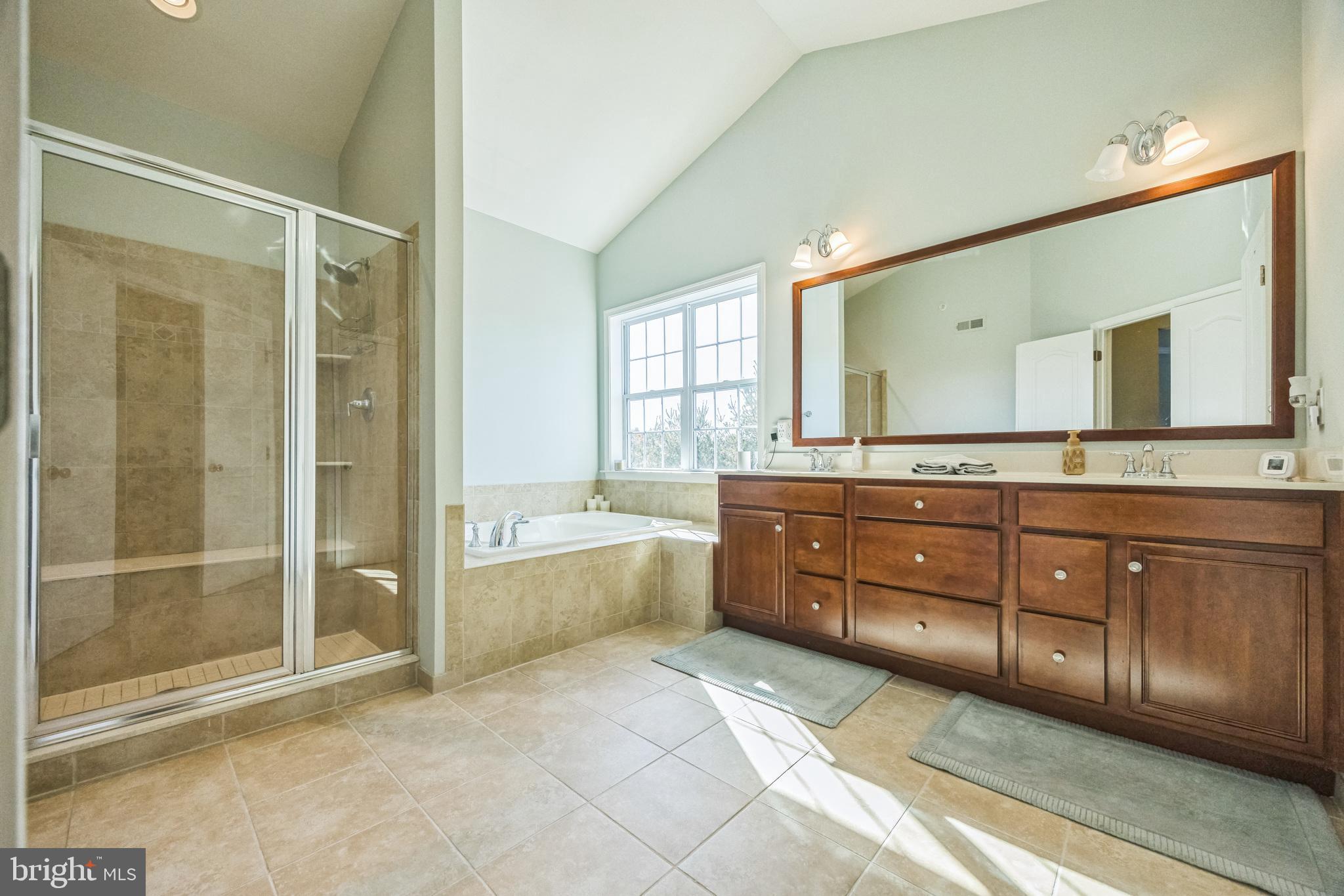 WARRINGTON MEADOWS - Residential