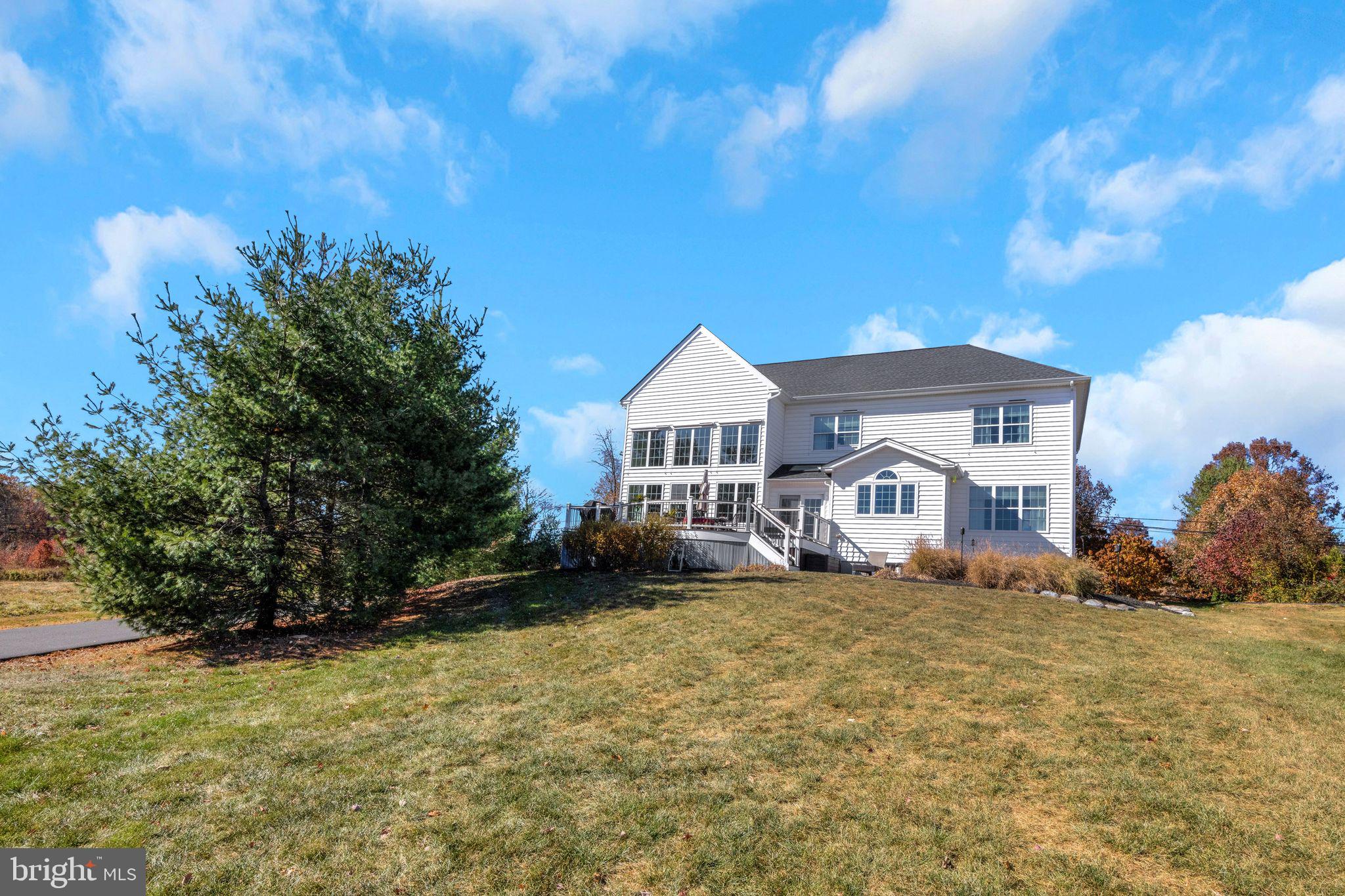 WARRINGTON MEADOWS - Residential